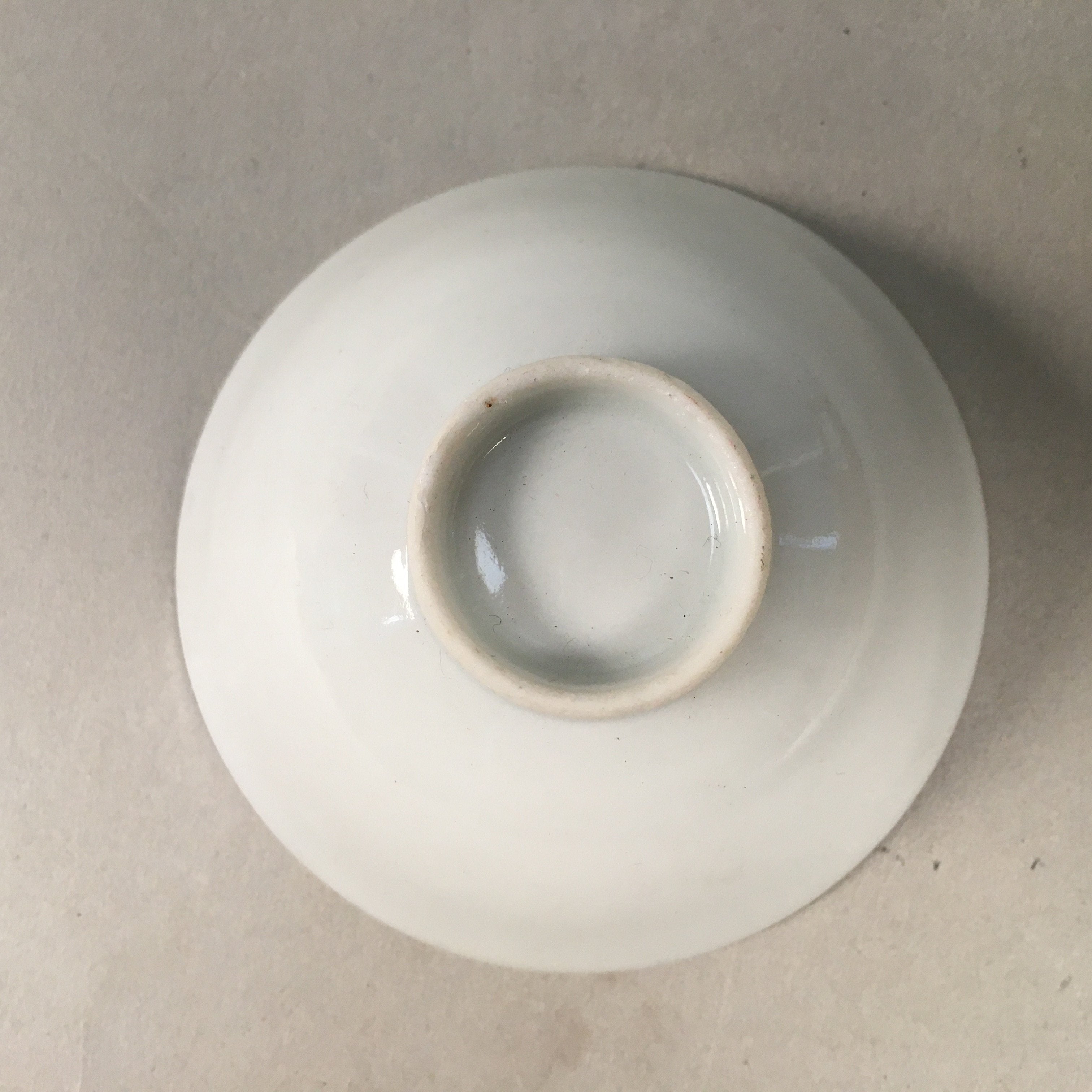 Japanese Porcelain Sake Cup Guinomi Sakazuki Vtg Pine Tree Plum Blossom GU854