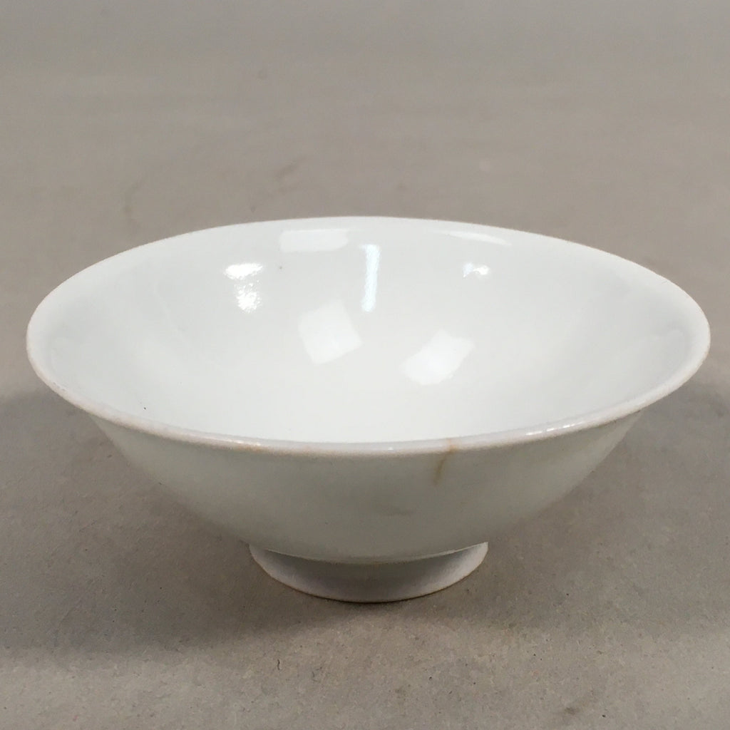 Japanese Porcelain Sake Cup Guinomi Sakazuki Vtg White GU806