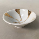 Japanese Porcelain Sake Cup Guinomi Sakazuki Vtg White Gold Ribbon GU858