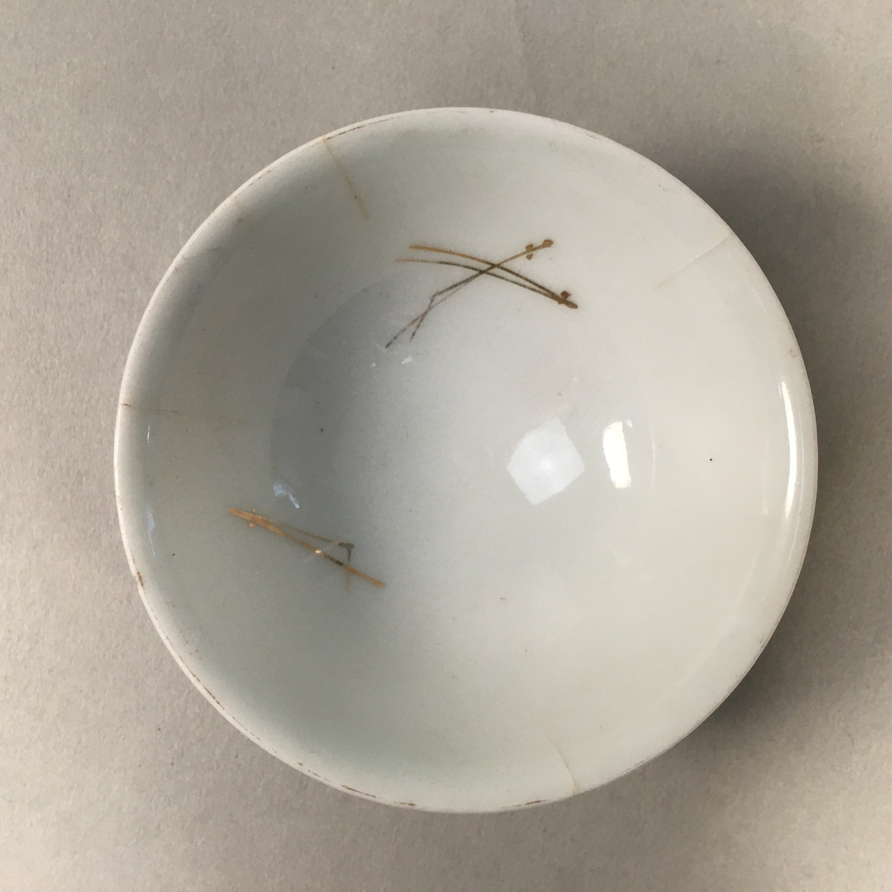 Japanese Porcelain Sake Cup Guinomi Sakazuki Vtg White Pine Needle GU872