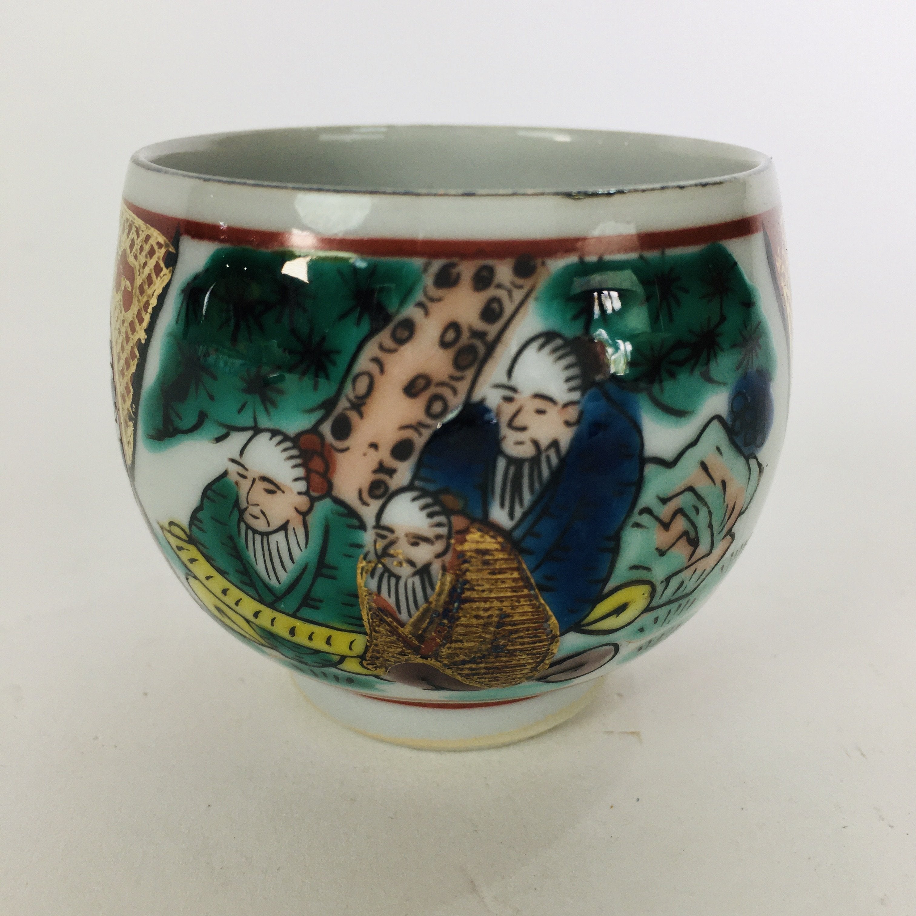 Japanese Porcelain Sake Cup Kutani Ware Vtg Guinomi Ochoko Colorful Design GU894