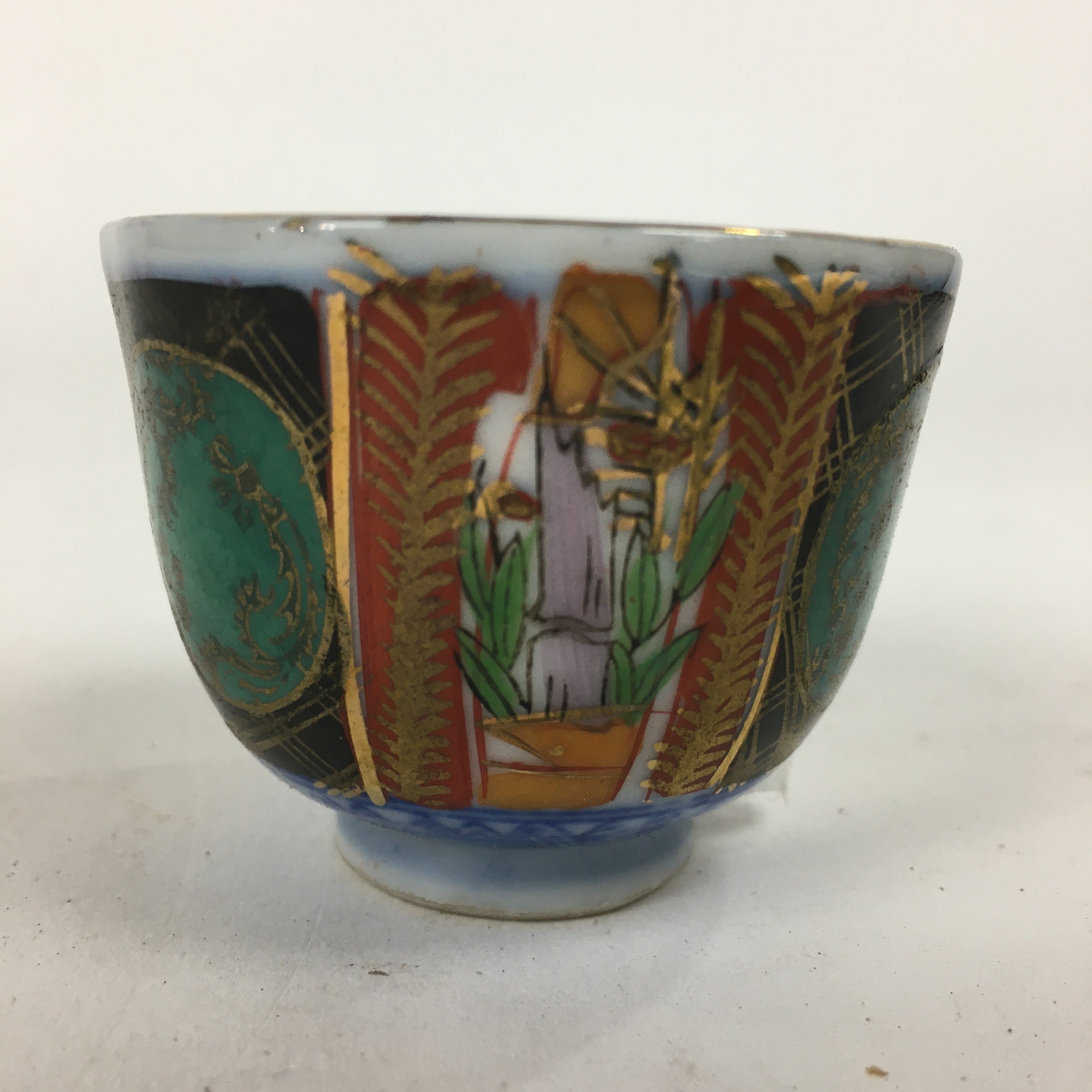 Japanese Porcelain Sake Cup Kutani Ware Vtg Guinomi Ochoko Colorful GU989