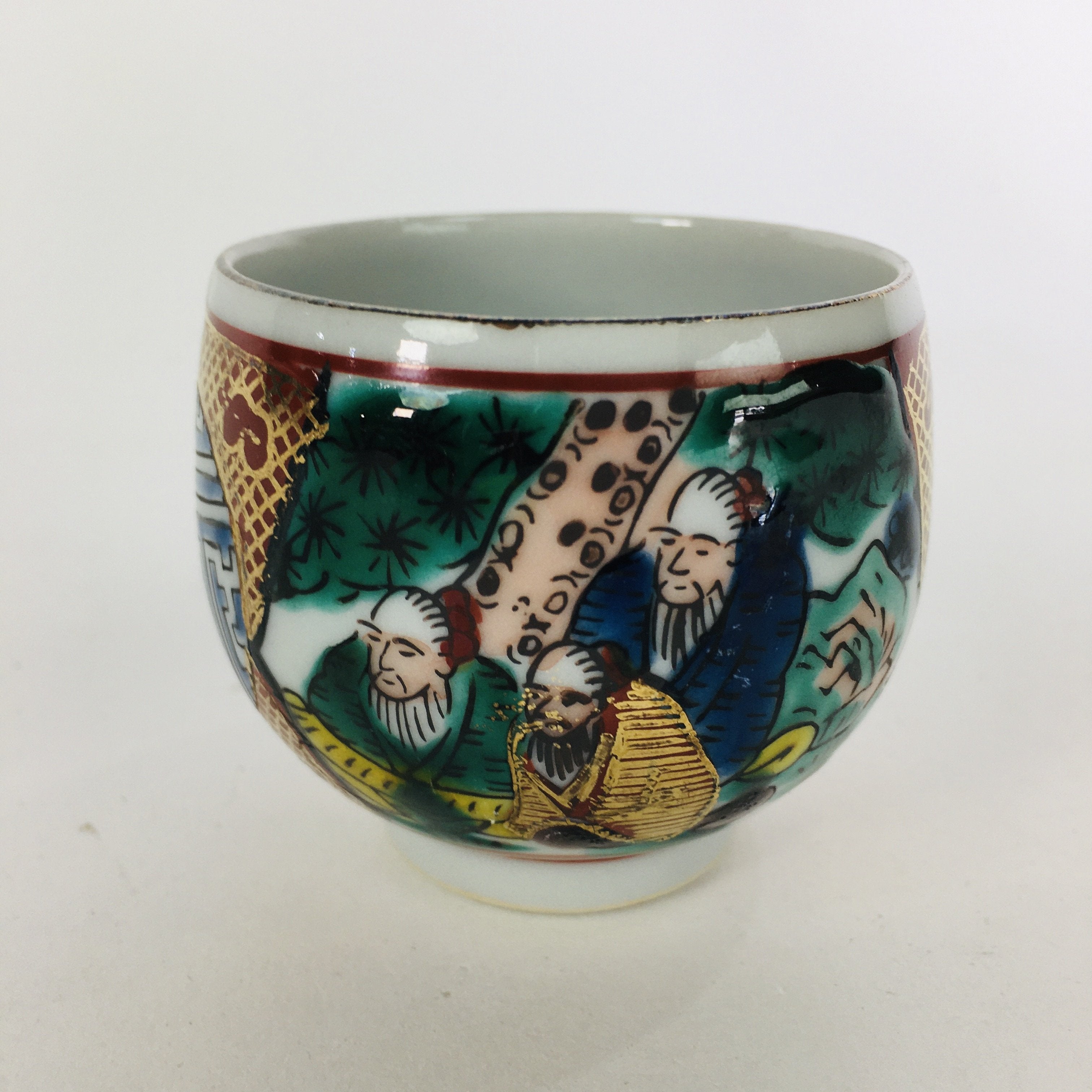 Japanese Porcelain Sake Cup Kutani ware Vtg Guinomi Ochoko Colorful Design GU885