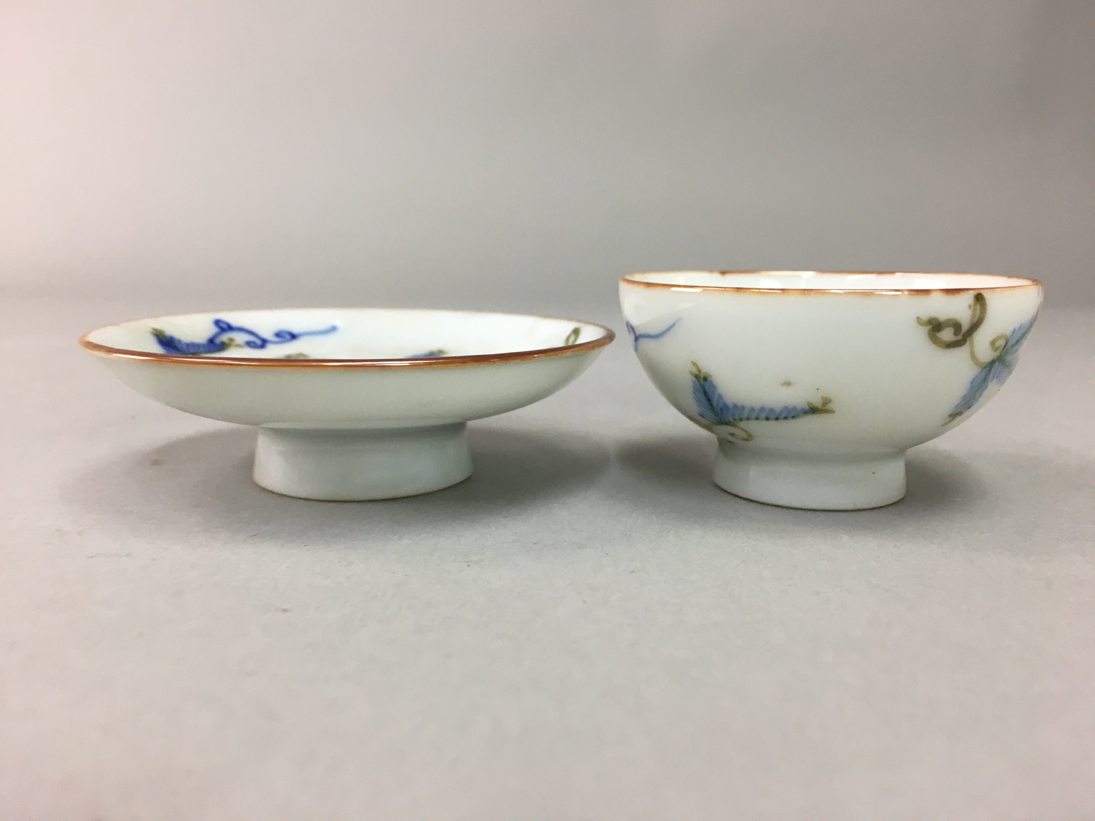 Japanese Porcelain Sake Cup Saucer Set Vtg Guinomi Sakazuki Pine White PP56