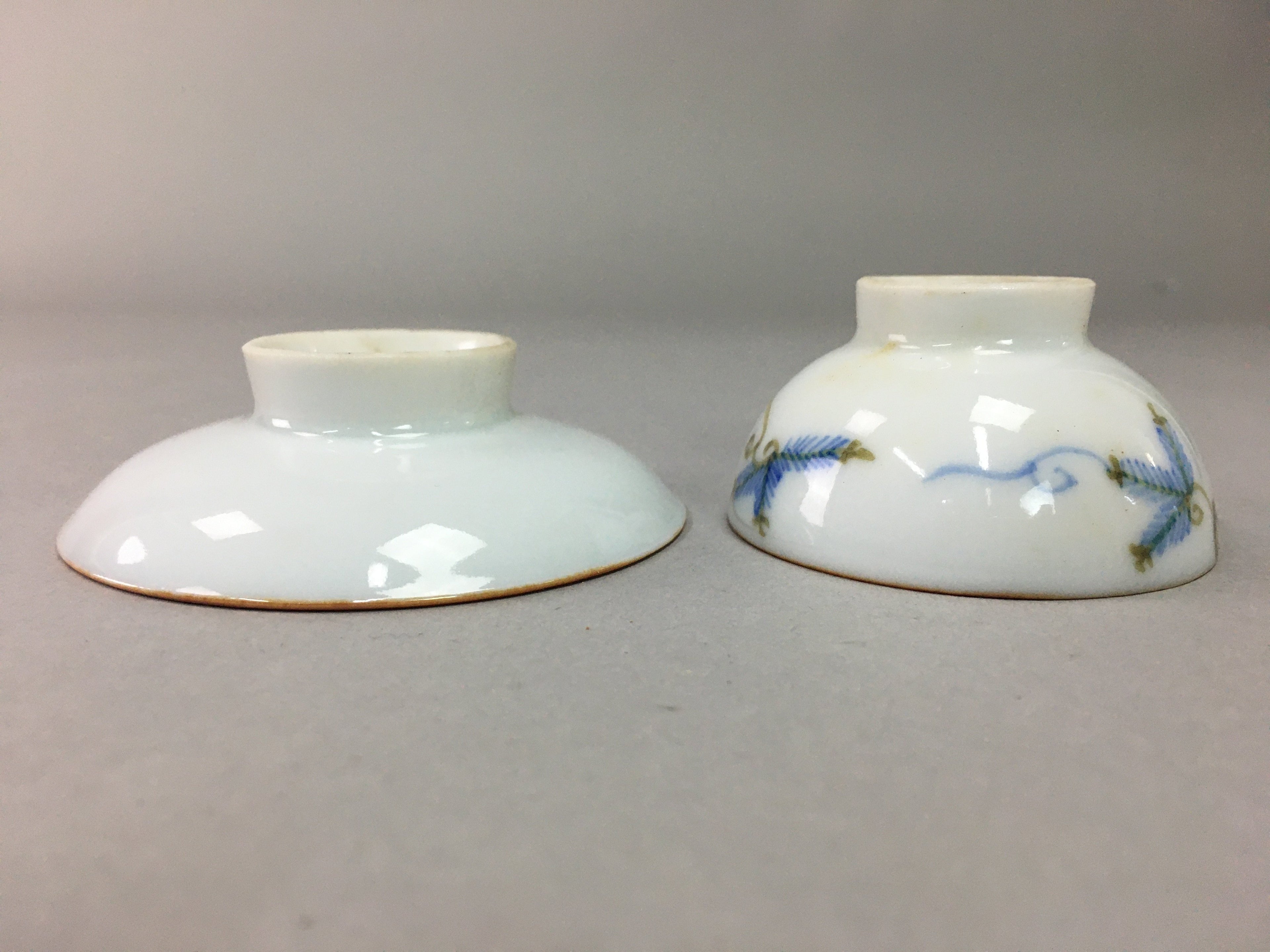 Japanese Porcelain Sake Cup Saucer Set Vtg Guinomi Sakazuki Pine White PP56