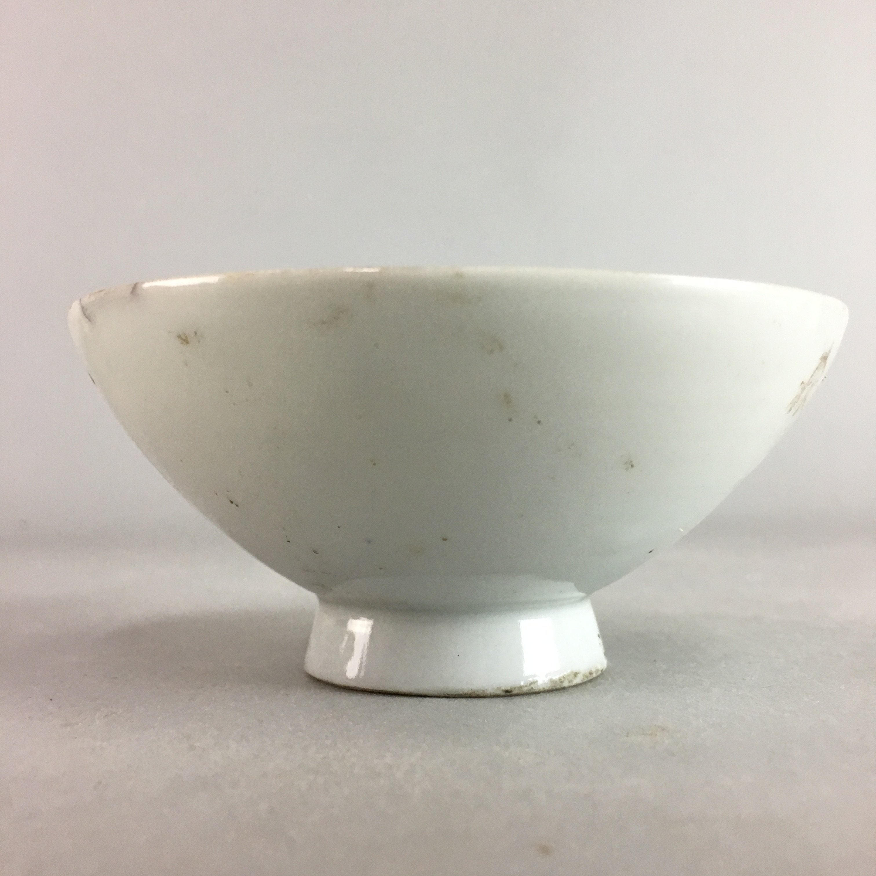 Japanese Porcelain Sake Cup Vtg Army Guinomi Sakazuki Heitai hai Gunpai GU587