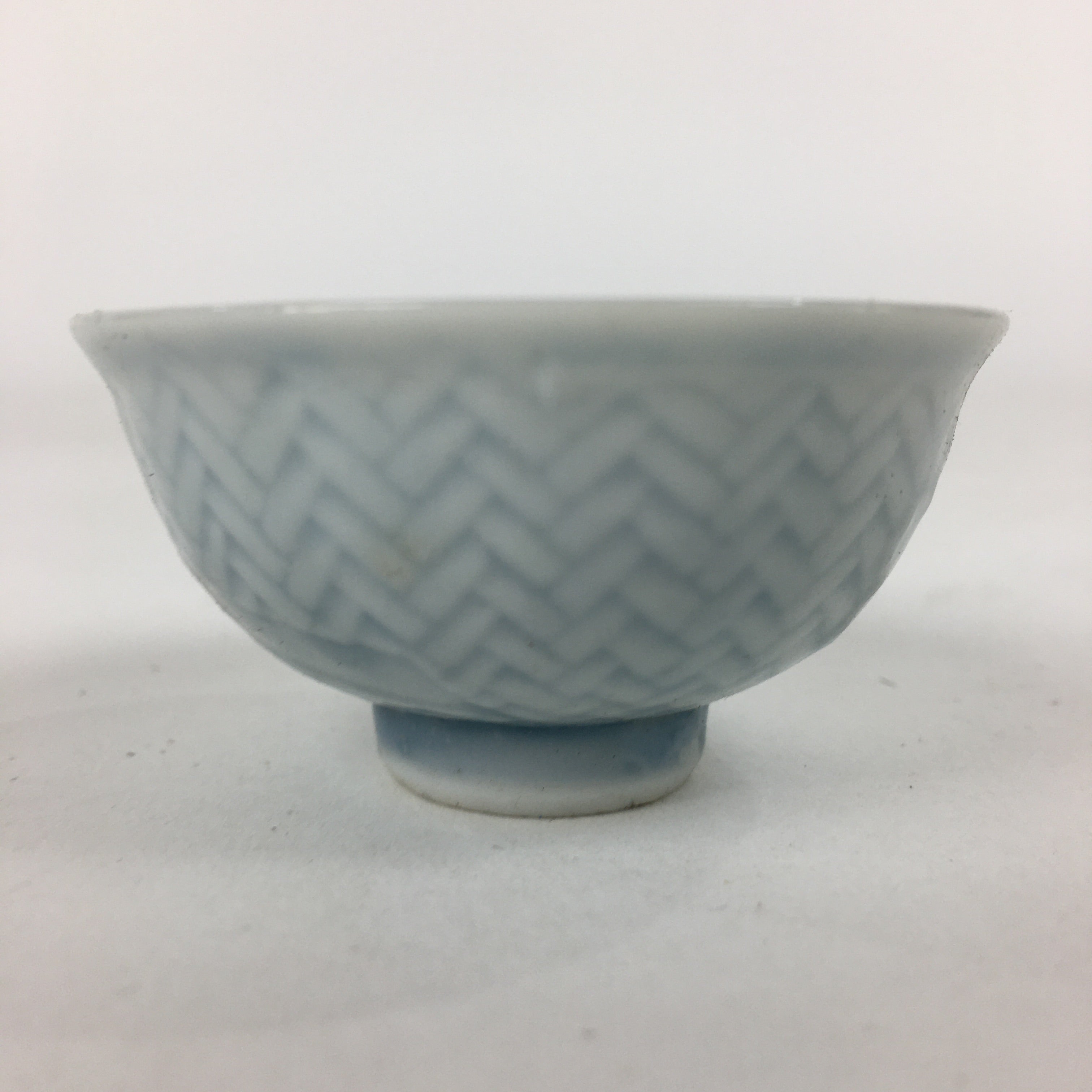 Japanese Porcelain Sake Cup Vtg Bird Plum blossom White Guinomi Ochoko G14