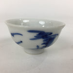 Japanese Porcelain Sake Cup Vtg Blue Design White Guinomi Ochoko G28