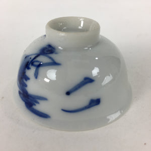 Japanese Porcelain Sake Cup Vtg Blue Design White Guinomi Ochoko G28