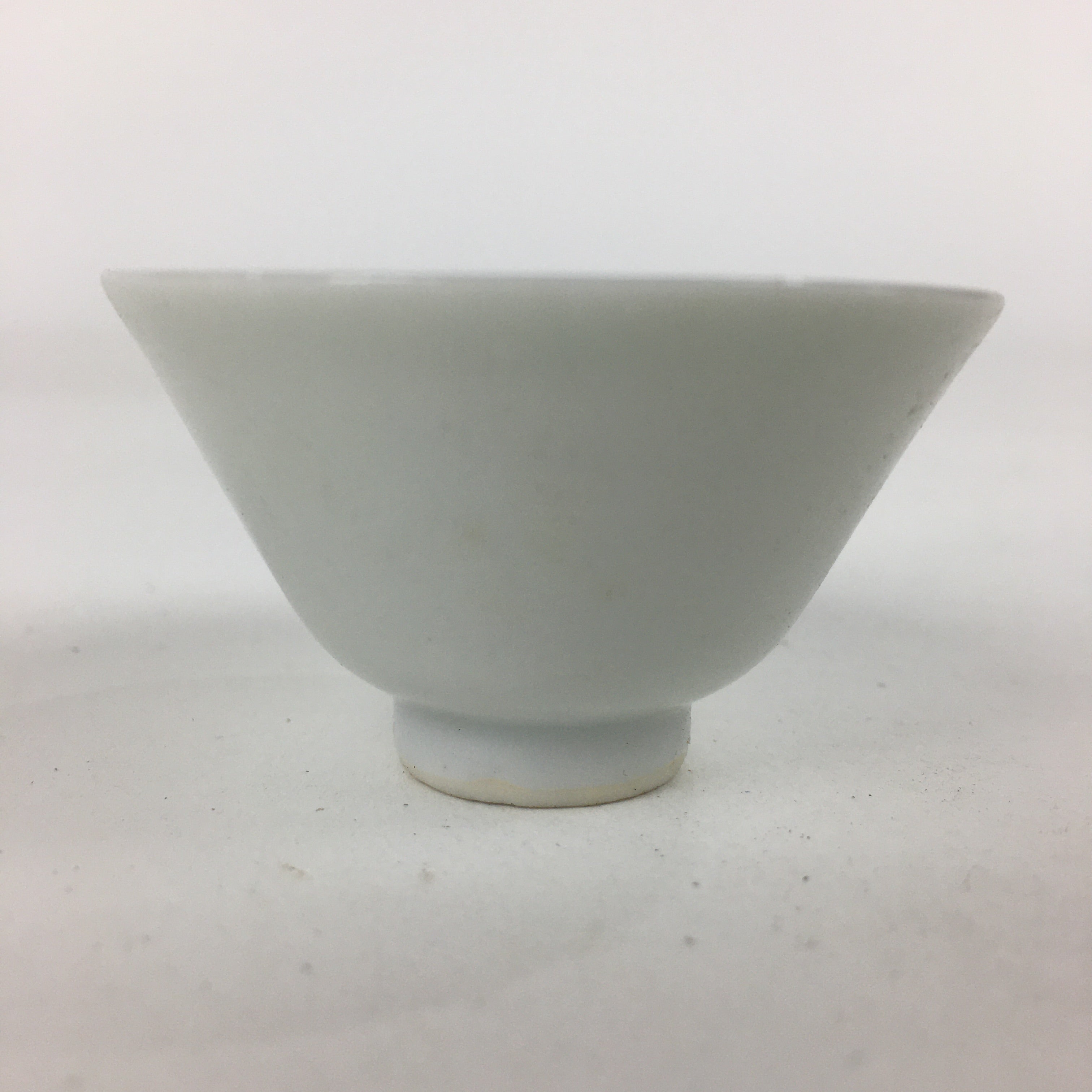 Japanese Porcelain Sake Cup Vtg Blue Kanji Design Guinomi Ochoko G18
