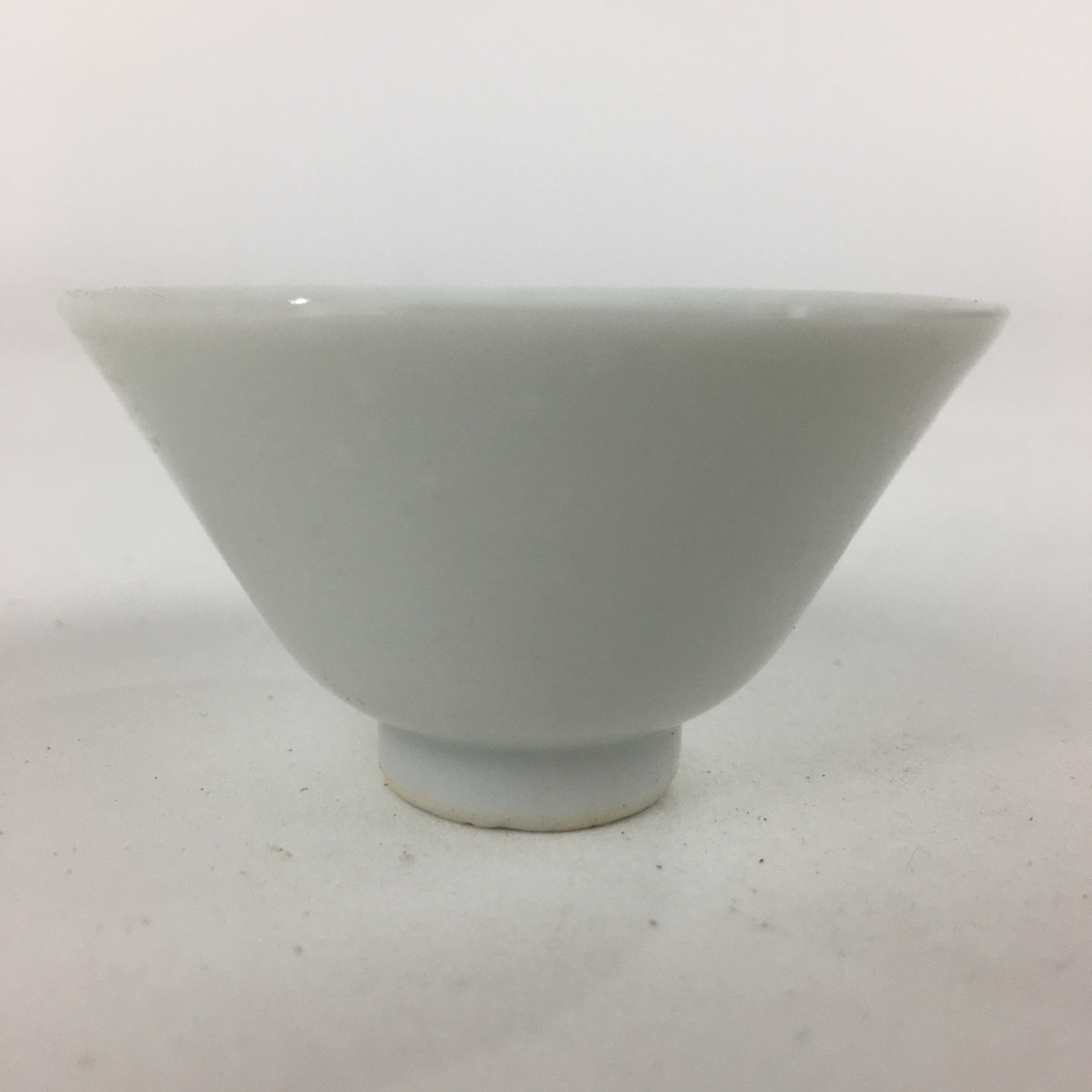 Japanese Porcelain Sake Cup Vtg Blue Kanji Design Guinomi Ochoko G18
