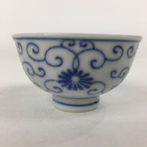 Japanese Porcelain Sake Cup Vtg Blue Sometsuke Design Guinomi Ochoko G16