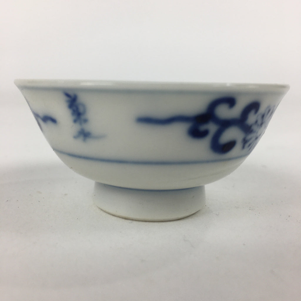 Japanese Porcelain Sake Cup Vtg Blue Sometsuke Design Guinomi Ochoko G17
