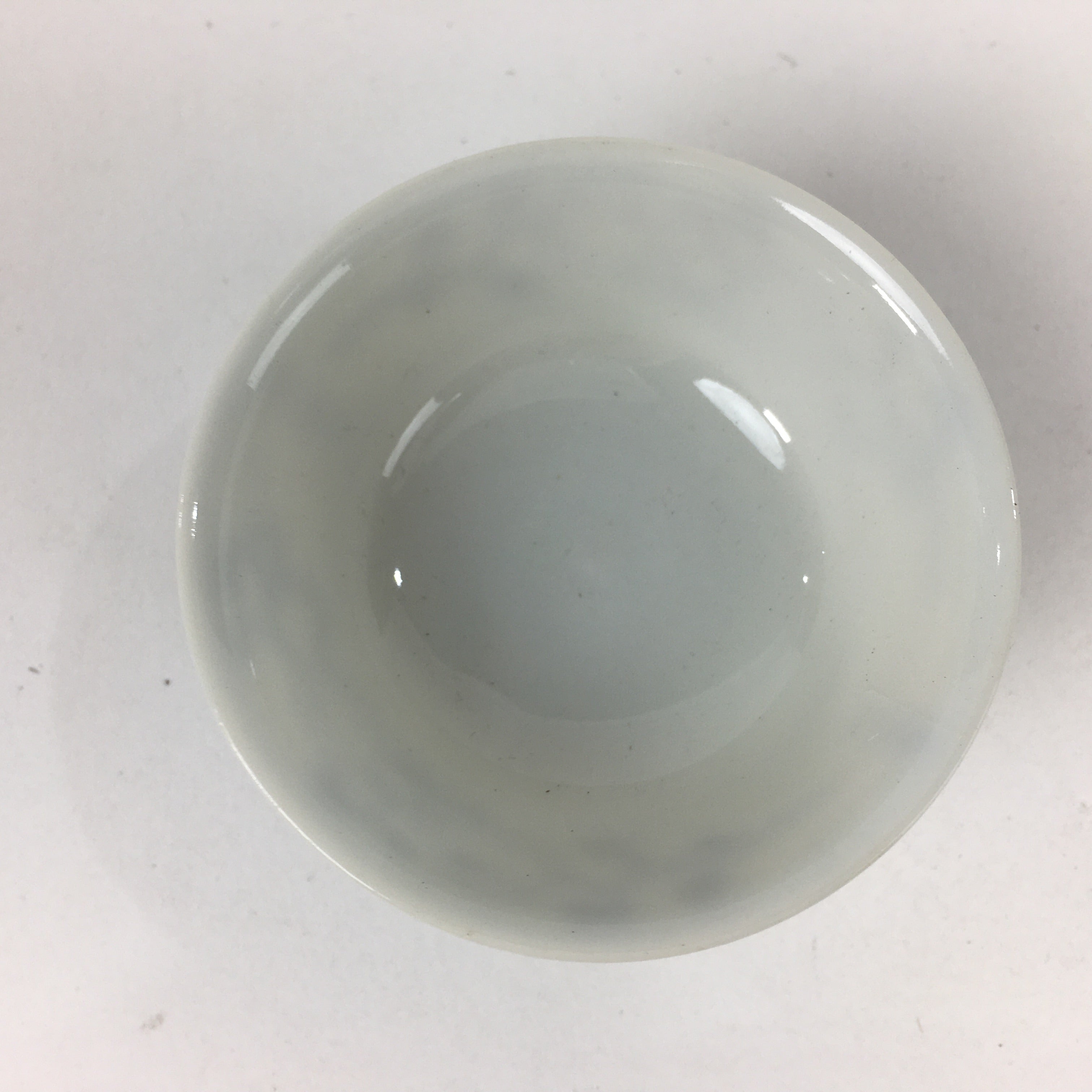 Japanese Porcelain Sake Cup Vtg Blue Sometsuke Design Guinomi Ochoko G17