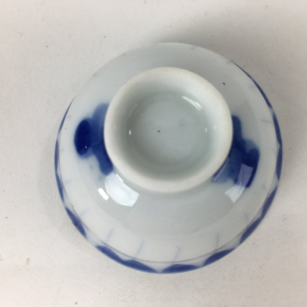 Japanese Porcelain Sake Cup Vtg Blue Sometsuke White Guinomi Ochoko G29