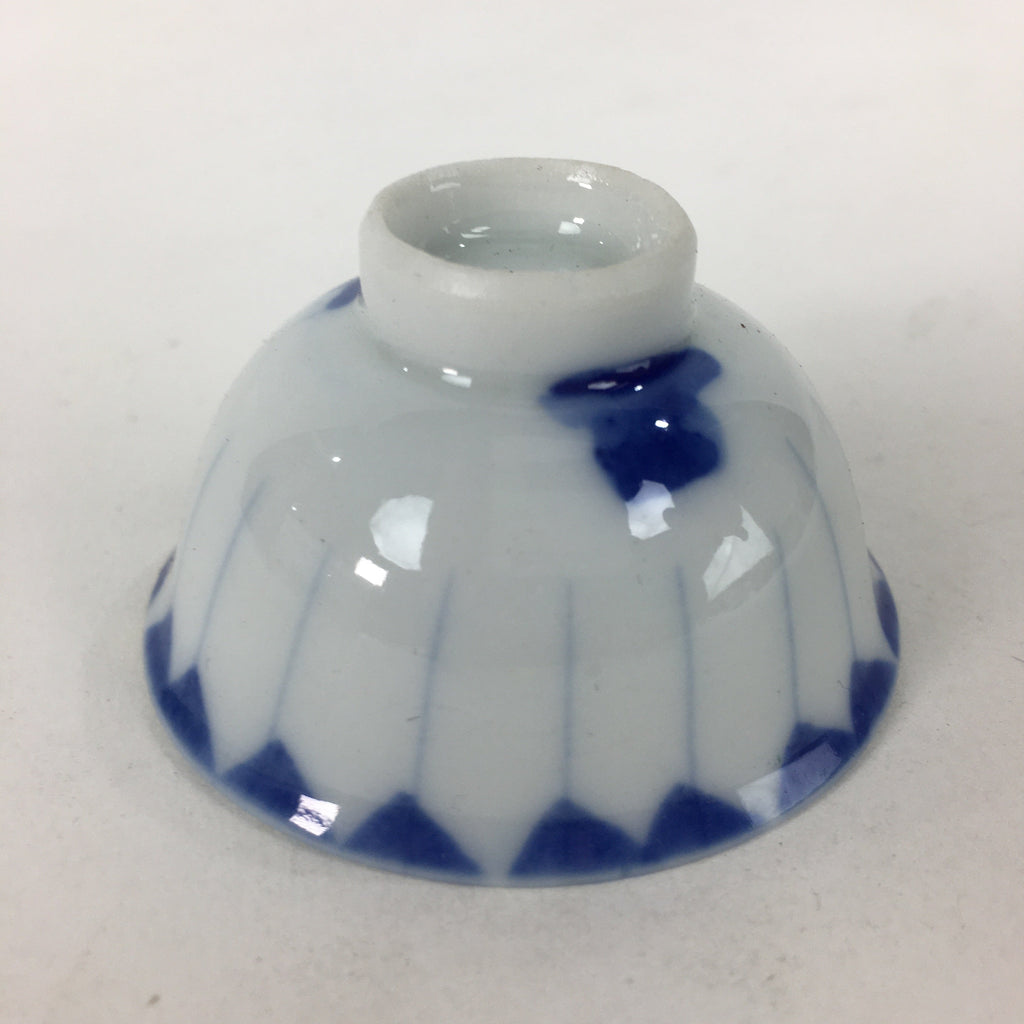 Japanese Porcelain Sake Cup Vtg Blue Sometsuke White Guinomi Ochoko G29