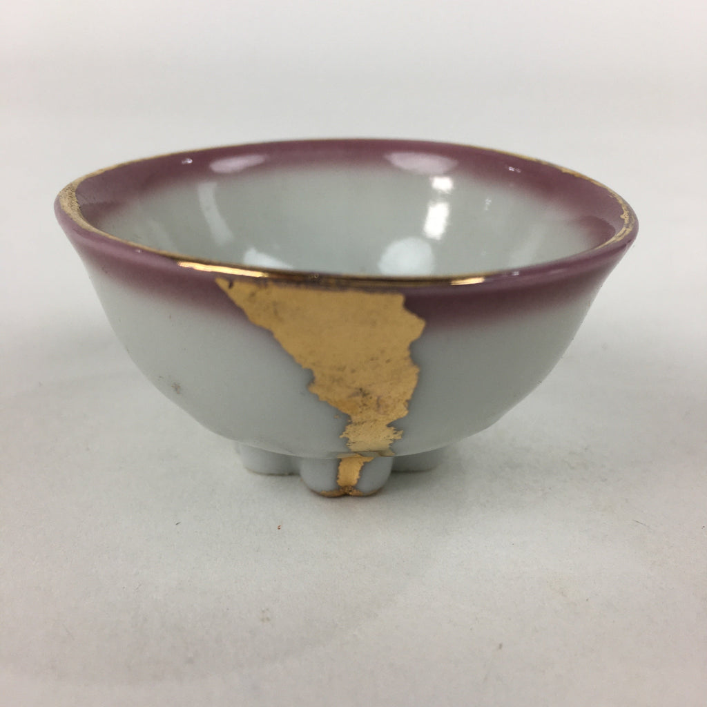 Japanese Porcelain Sake Cup Vtg Dharma White Flower Bottom Guinomi Ochoko G12