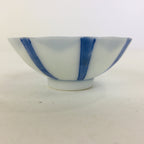 Japanese Porcelain Sake Cup Vtg Guinomi Ochoko Blue White Flower Design GU962