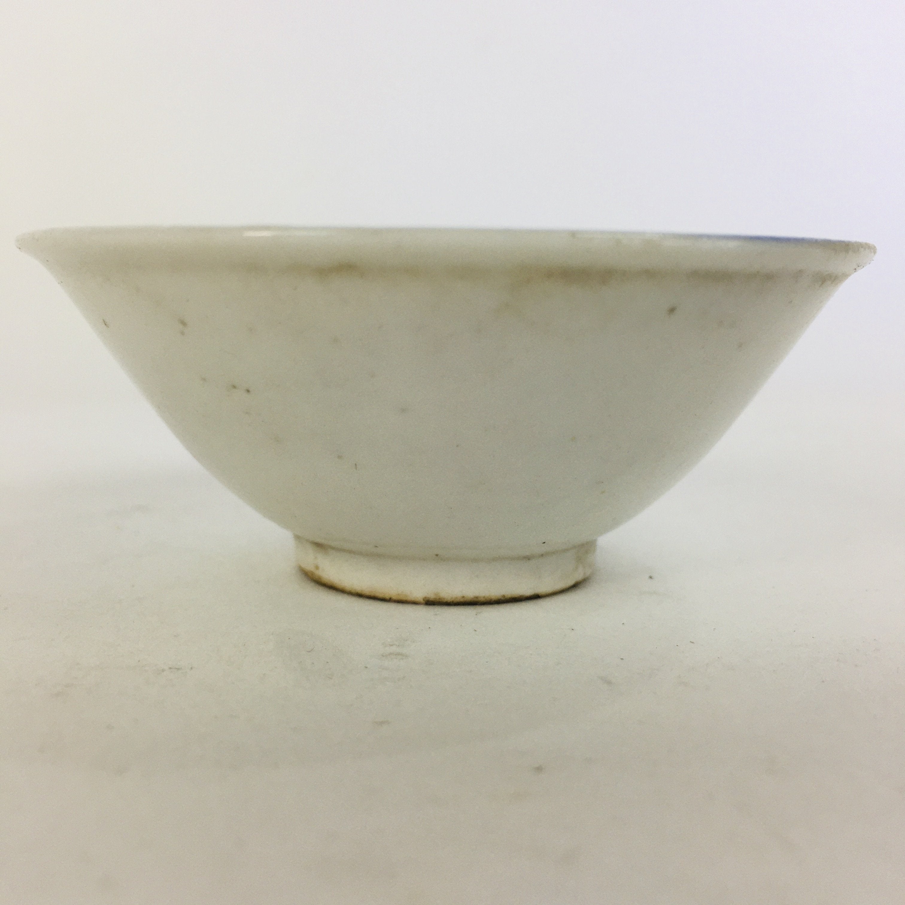 Japanese Porcelain Sake Cup Vtg Guinomi Ochoko Blue White Plum Blossom GU963