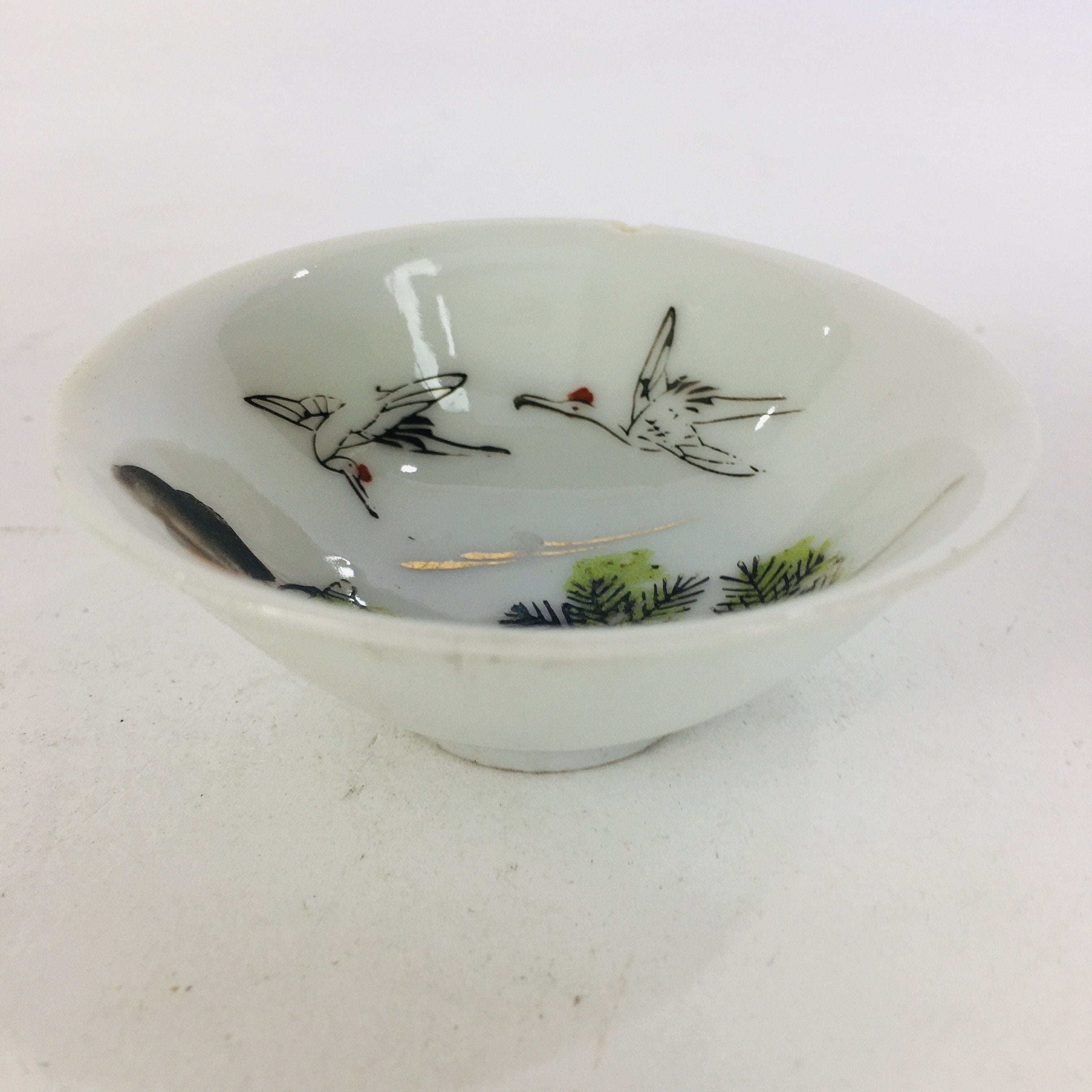 Japanese Porcelain Sake Cup Vtg Guinomi Ochoko Crane Turtle Pine Design GU950