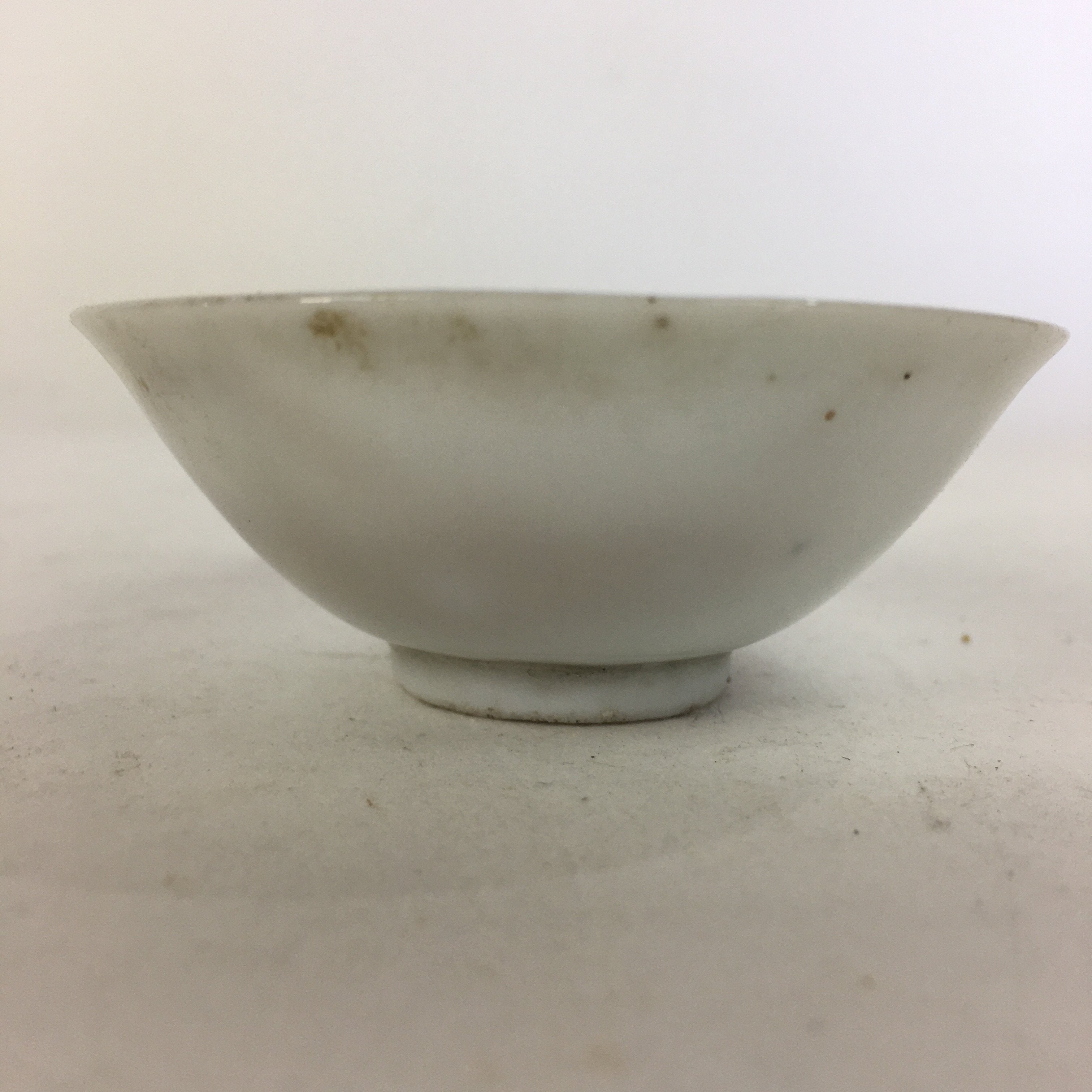 Japanese Porcelain Sake Cup Vtg Guinomi Ochoko Crane Turtle Pine Design GU955