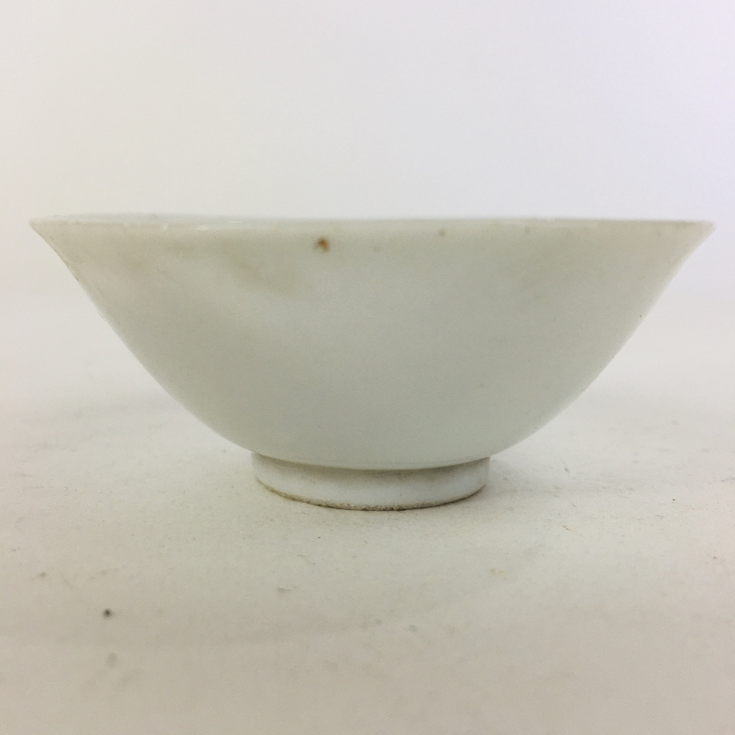 Japanese Porcelain Sake Cup Vtg Guinomi Ochoko Crane Turtle Pine Design GU957