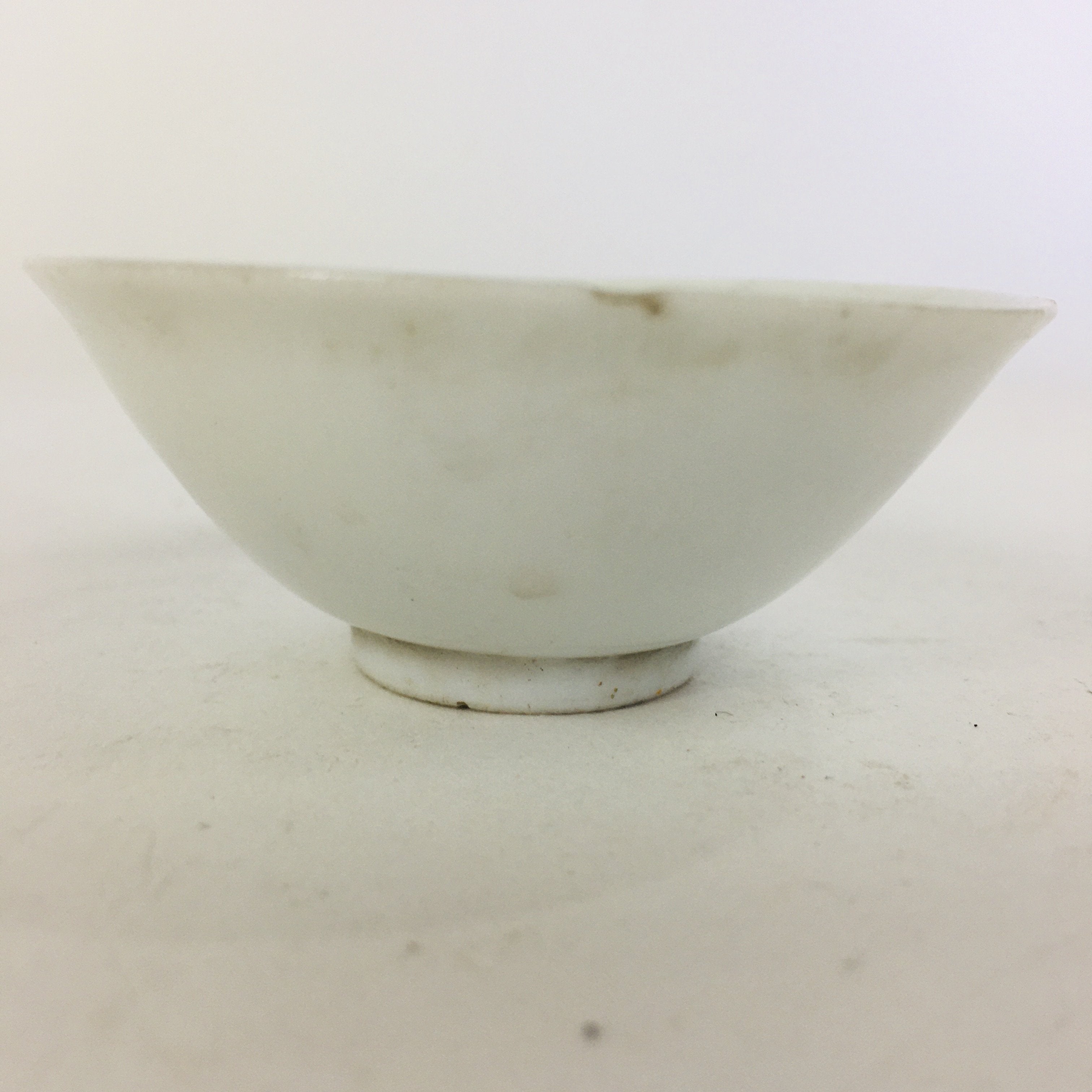 Japanese Porcelain Sake Cup Vtg Guinomi Ochoko Crane Turtle Pine Design GU957
