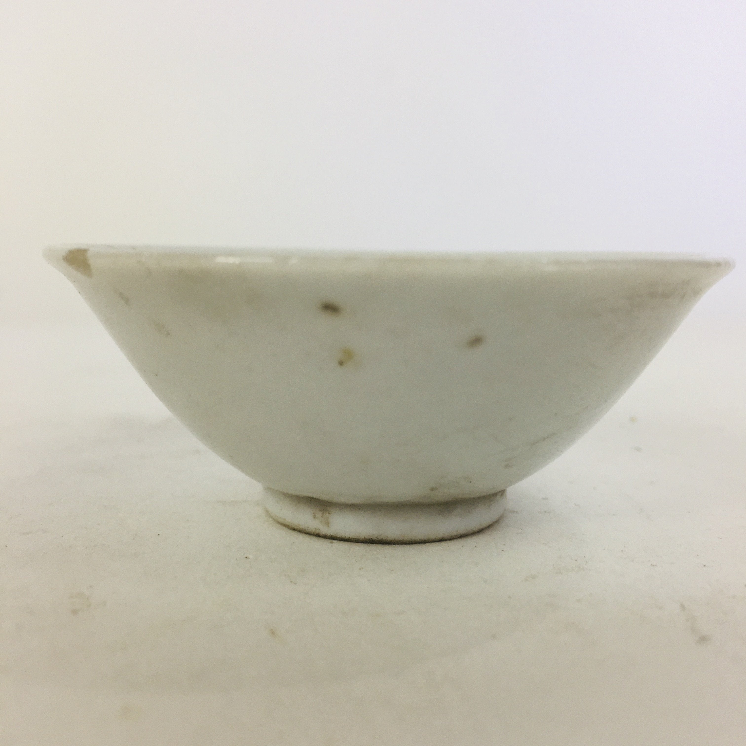 Japanese Porcelain Sake Cup Vtg Guinomi Ochoko Crane Turtle Pine Design GU964
