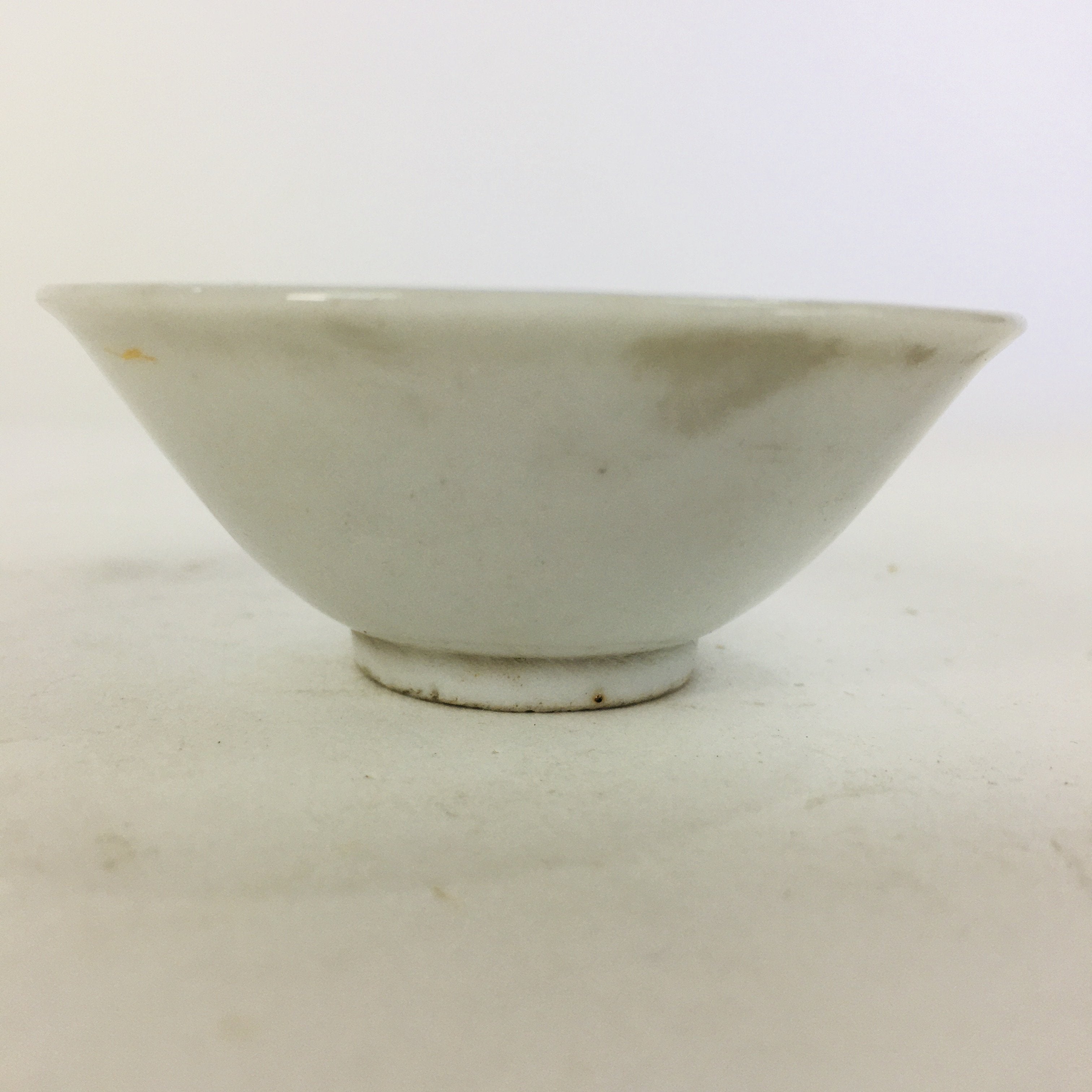 Japanese Porcelain Sake Cup Vtg Guinomi Ochoko Crane Turtle Pine Design GU964