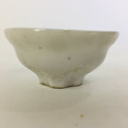 Japanese Porcelain Sake Cup Vtg Guinomi Ochoko Flower Shape Bottom Design GU965