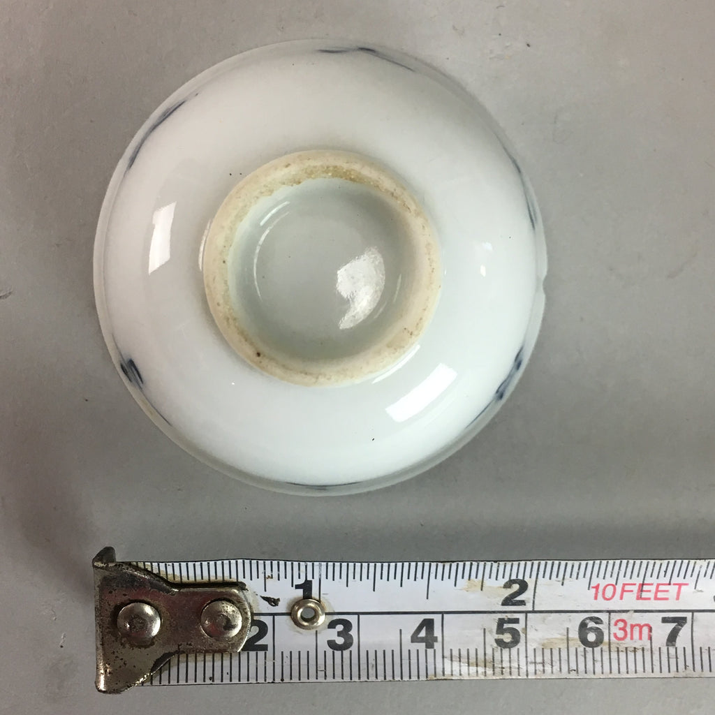 Japanese Porcelain Sake Cup Vtg Guinomi Sakazuki Sometsuke Blue White GU388