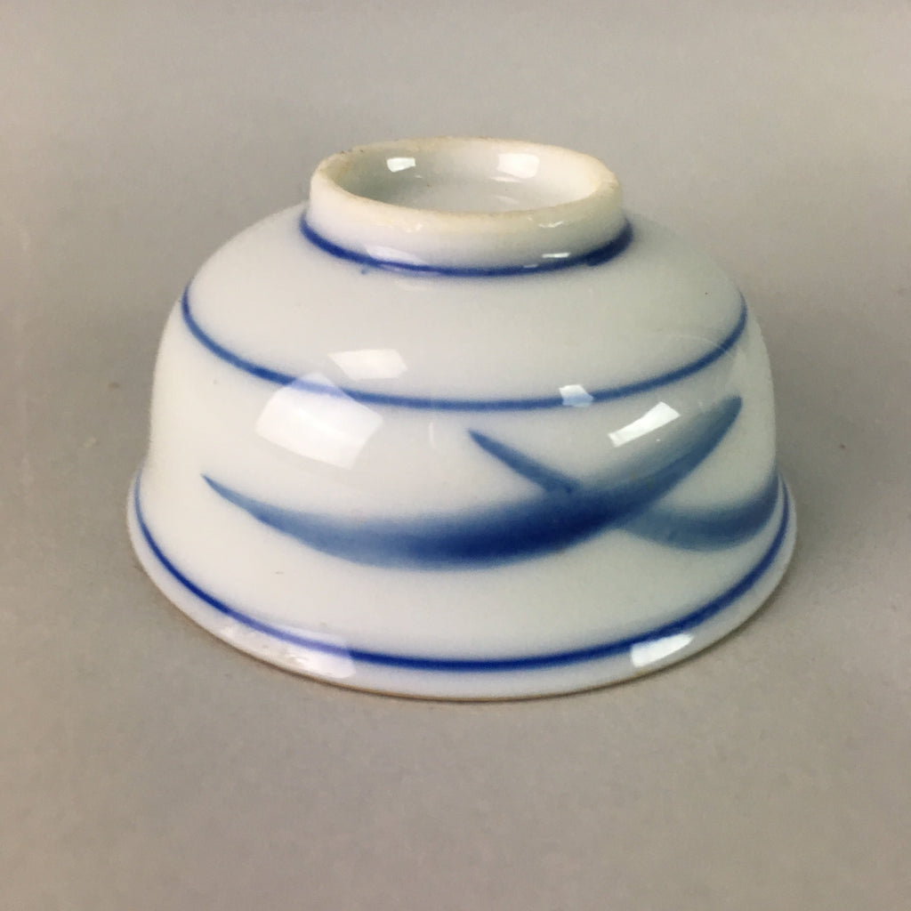 Japanese Porcelain Sake Cup Vtg Guinomi Sakazuki Sometsuke Gold Color GU433