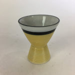 Japanese Porcelain Sake Cup Vtg Guinomi Sakazuki Yellow White Sometsuke QT121