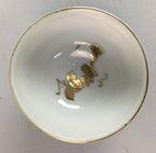 Japanese Porcelain Sake Cup Vtg Guinomi White Gold Leaf Hand Painted GU358