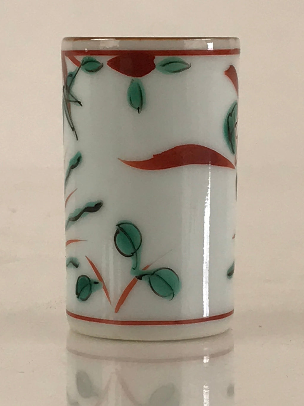 Japanese Porcelain Sake Cup Vtg Red Green Bamboo Guinomi Ochoko White G62