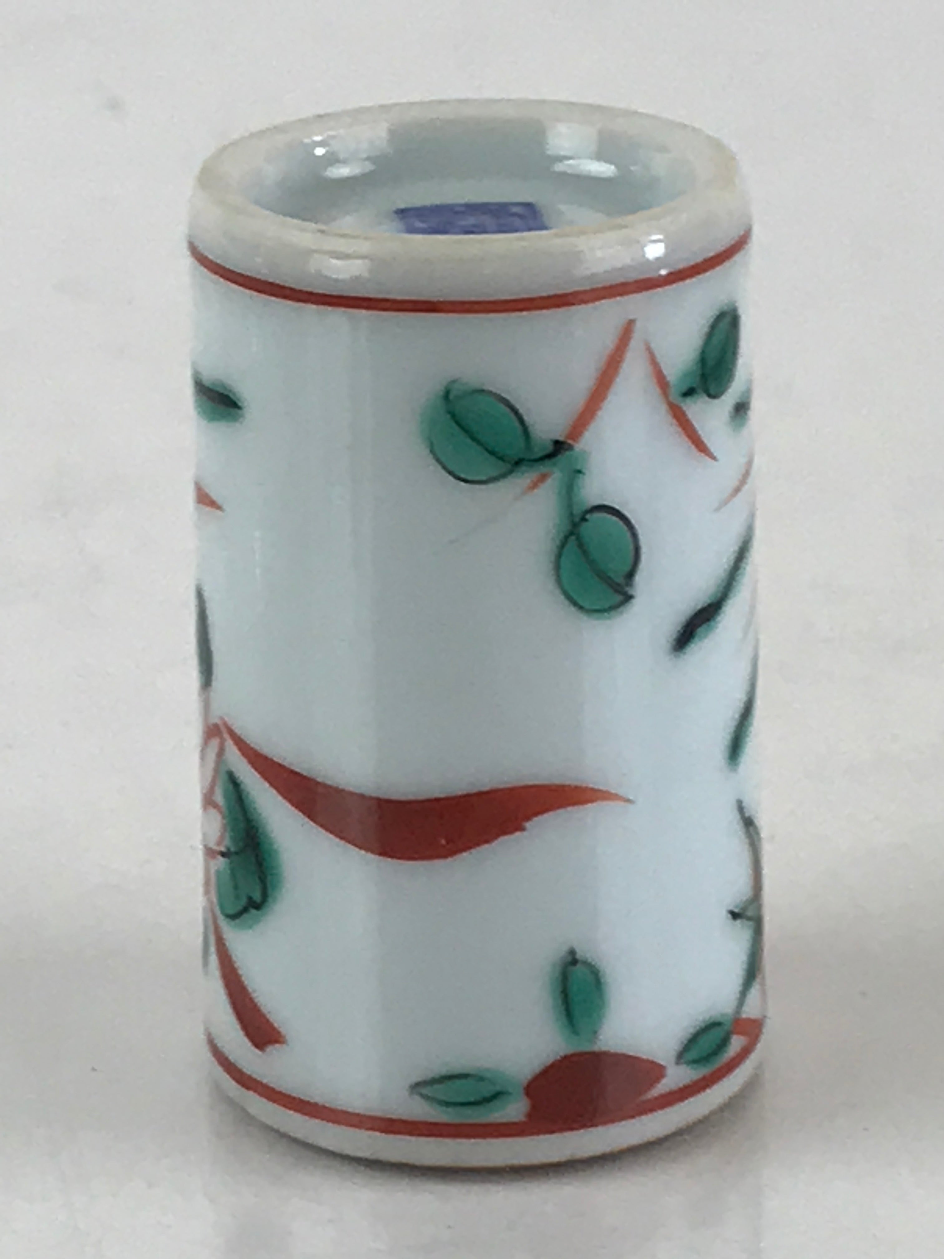 Japanese Porcelain Sake Cup Vtg Red Green Bamboo Guinomi Ochoko White G62