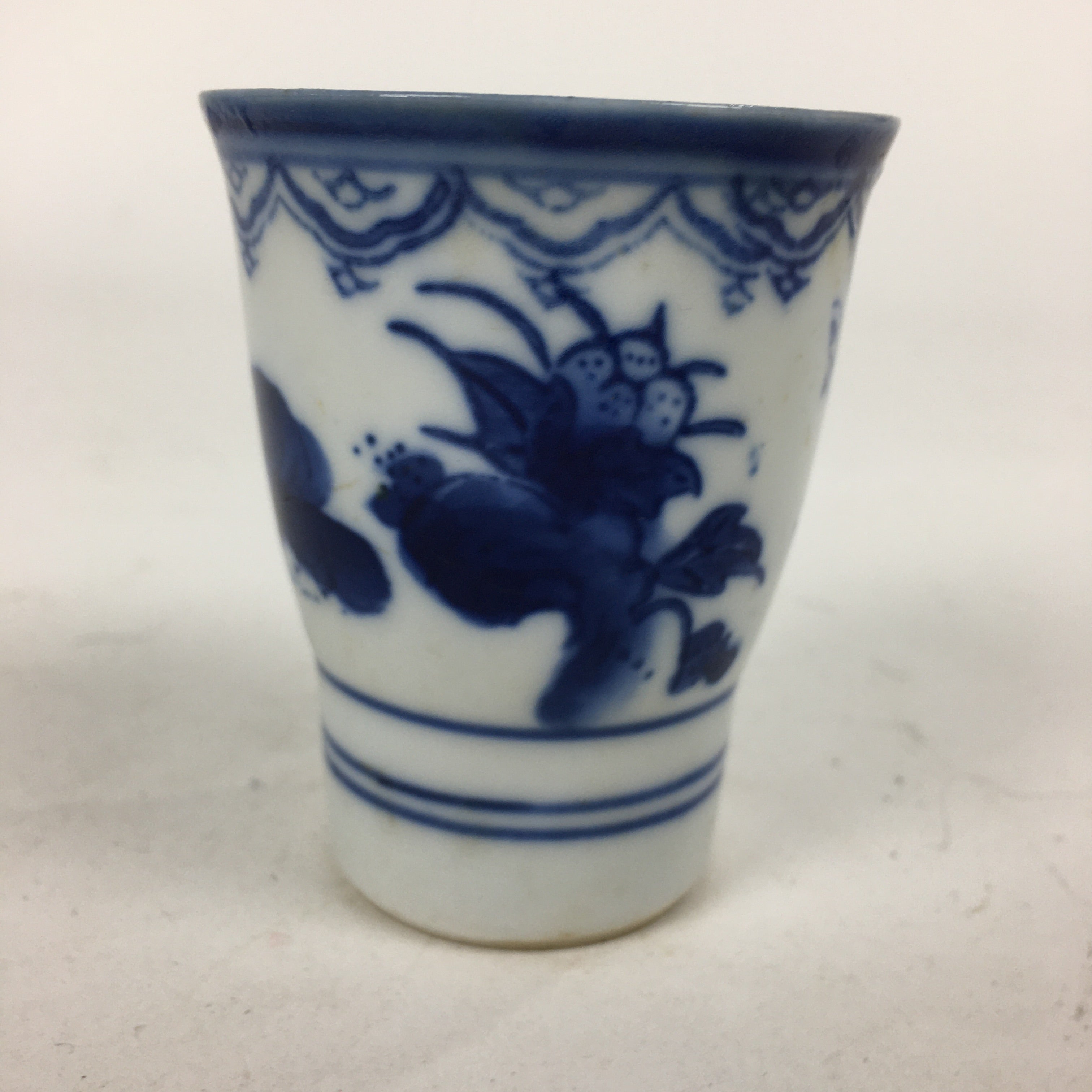 Japanese Porcelain Sake Cup Vtg Sometsuke Blue Children Guinomi Ochoko G8