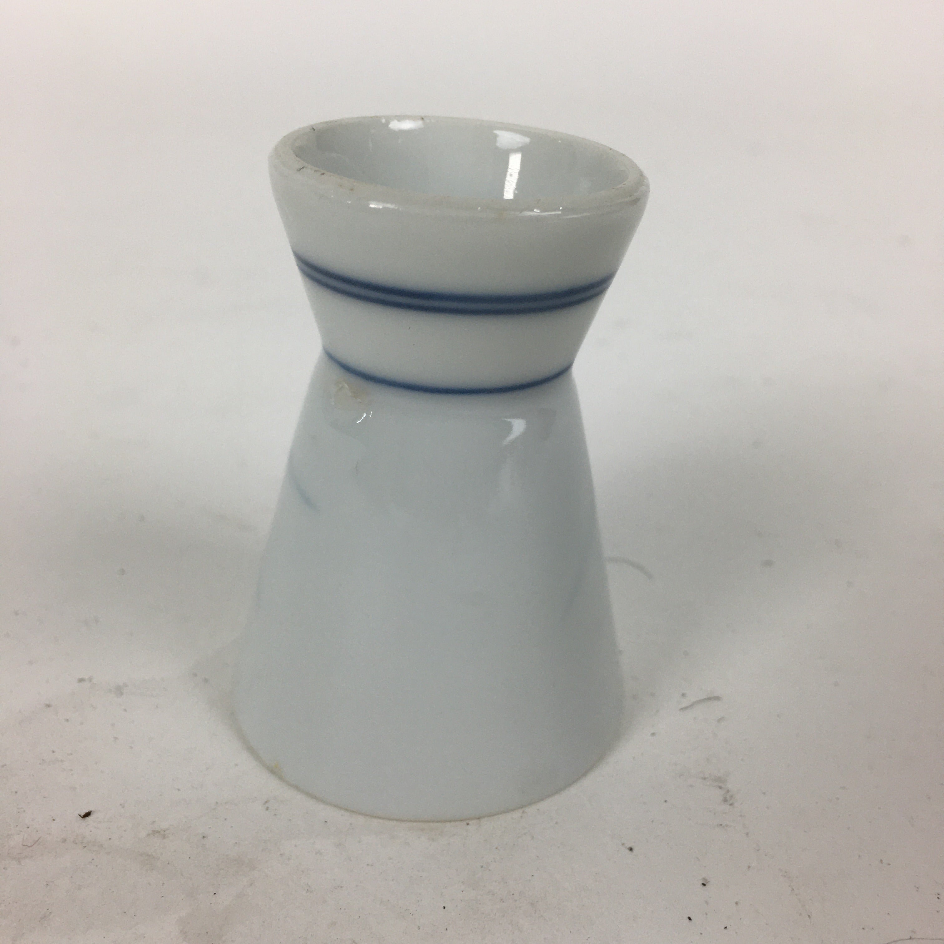 Japanese Porcelain Sake Cup Vtg Sometsuke Blue Flower Guinomi Ochoko G10