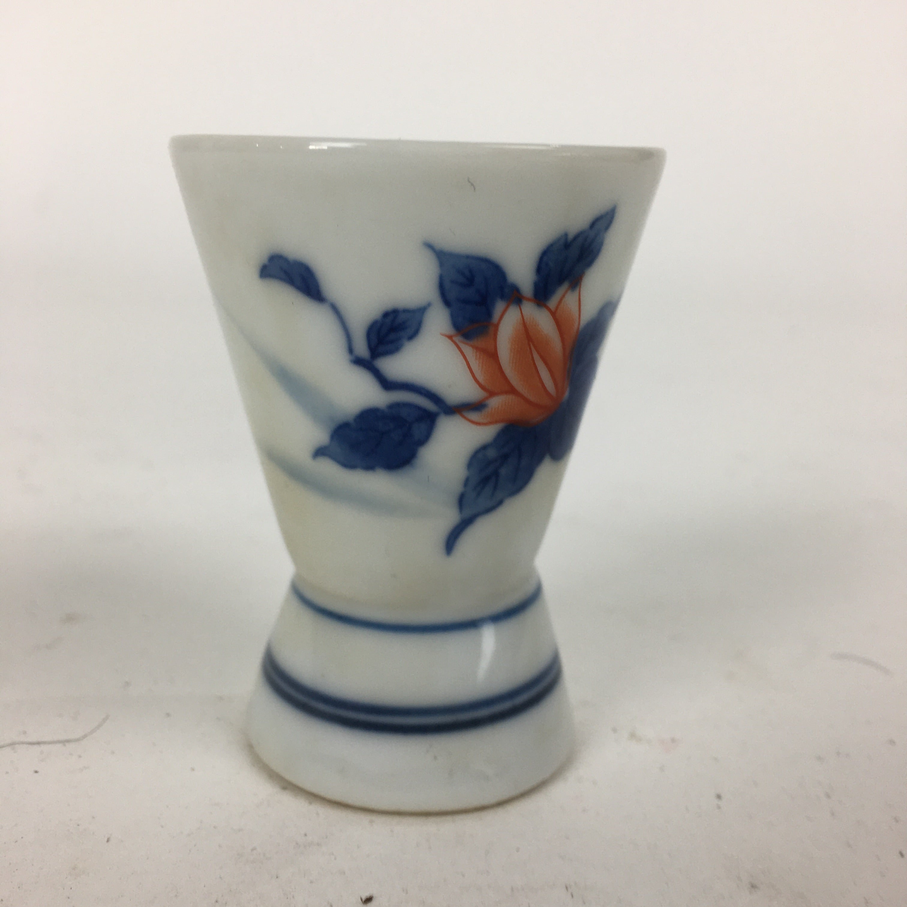 Japanese Porcelain Sake Cup Vtg Sometsuke Blue Flower Guinomi Ochoko G11