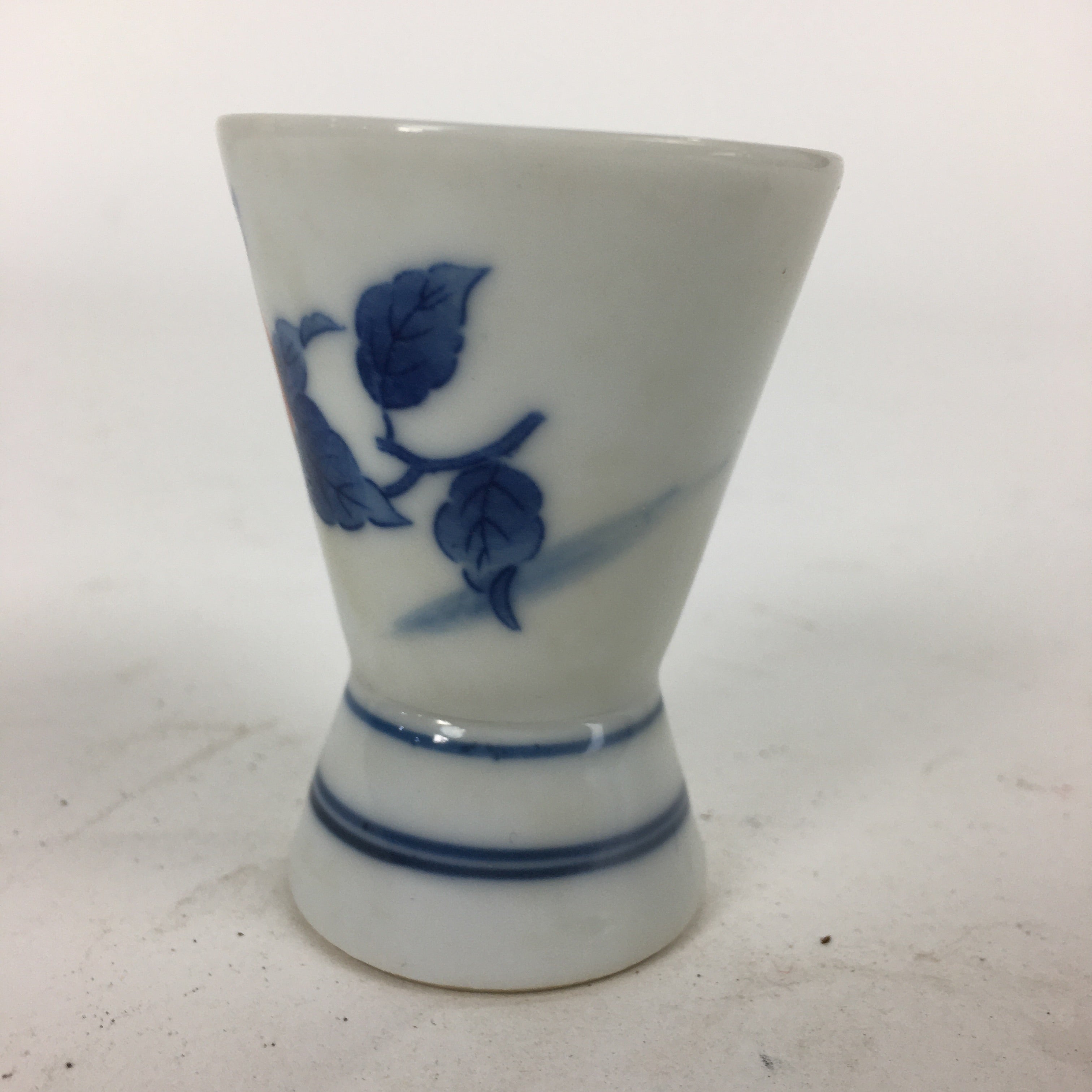 Japanese Porcelain Sake Cup Vtg Sometsuke Blue Flower Guinomi Ochoko G11