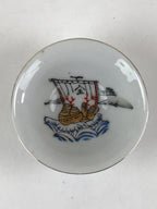 Japanese Porcelain Sake Cup Vtg Treasure Ship Guinomi Ochoko Sakazuki White G66