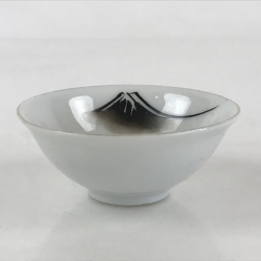 Japanese Porcelain Sake Cup Vtg Treasure Ship Guinomi Ochoko Sakazuki White G67