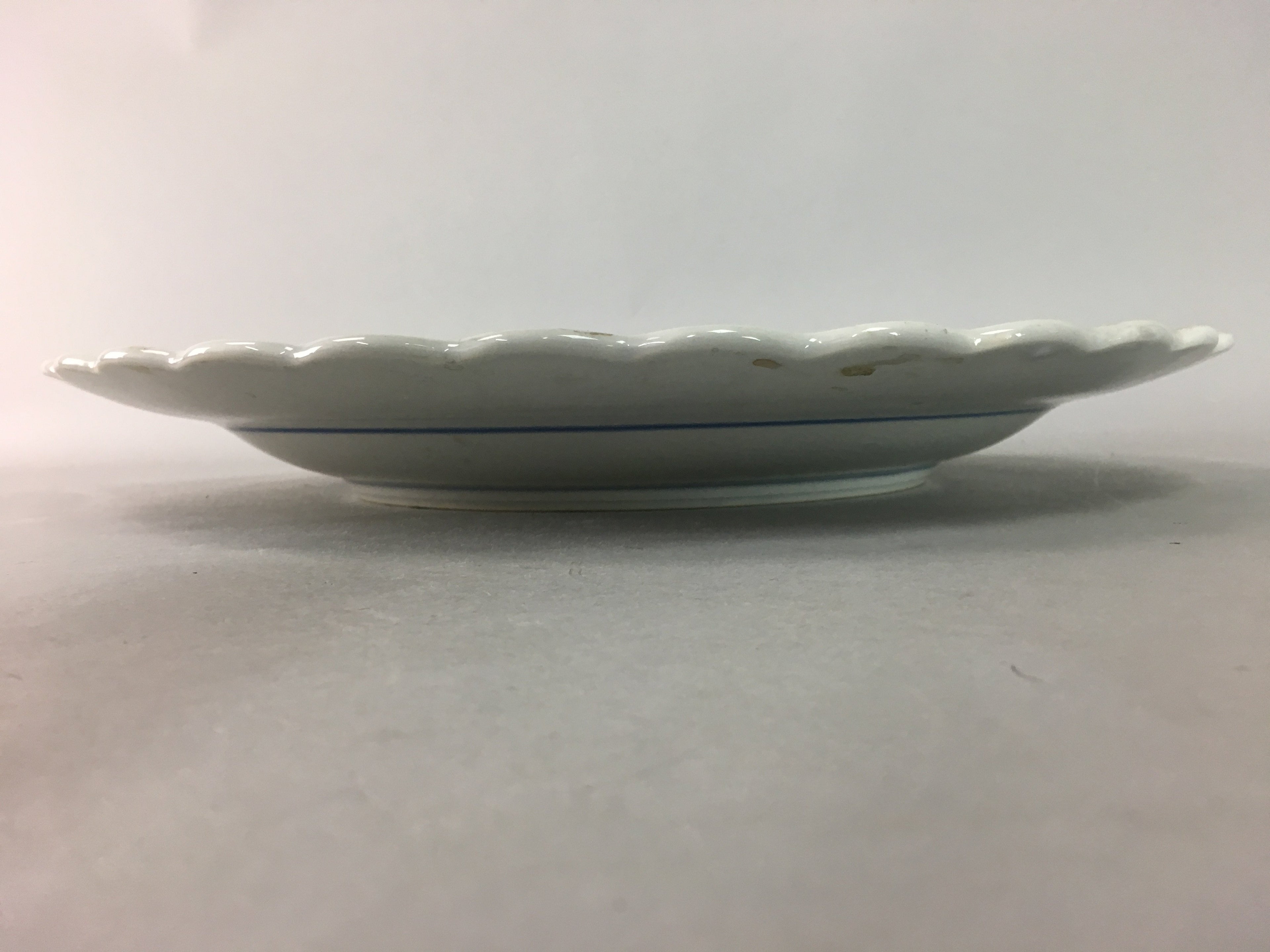 Japanese Porcelain Serving Plate Charger Vtg Centerpiece Floral Blue White PT806