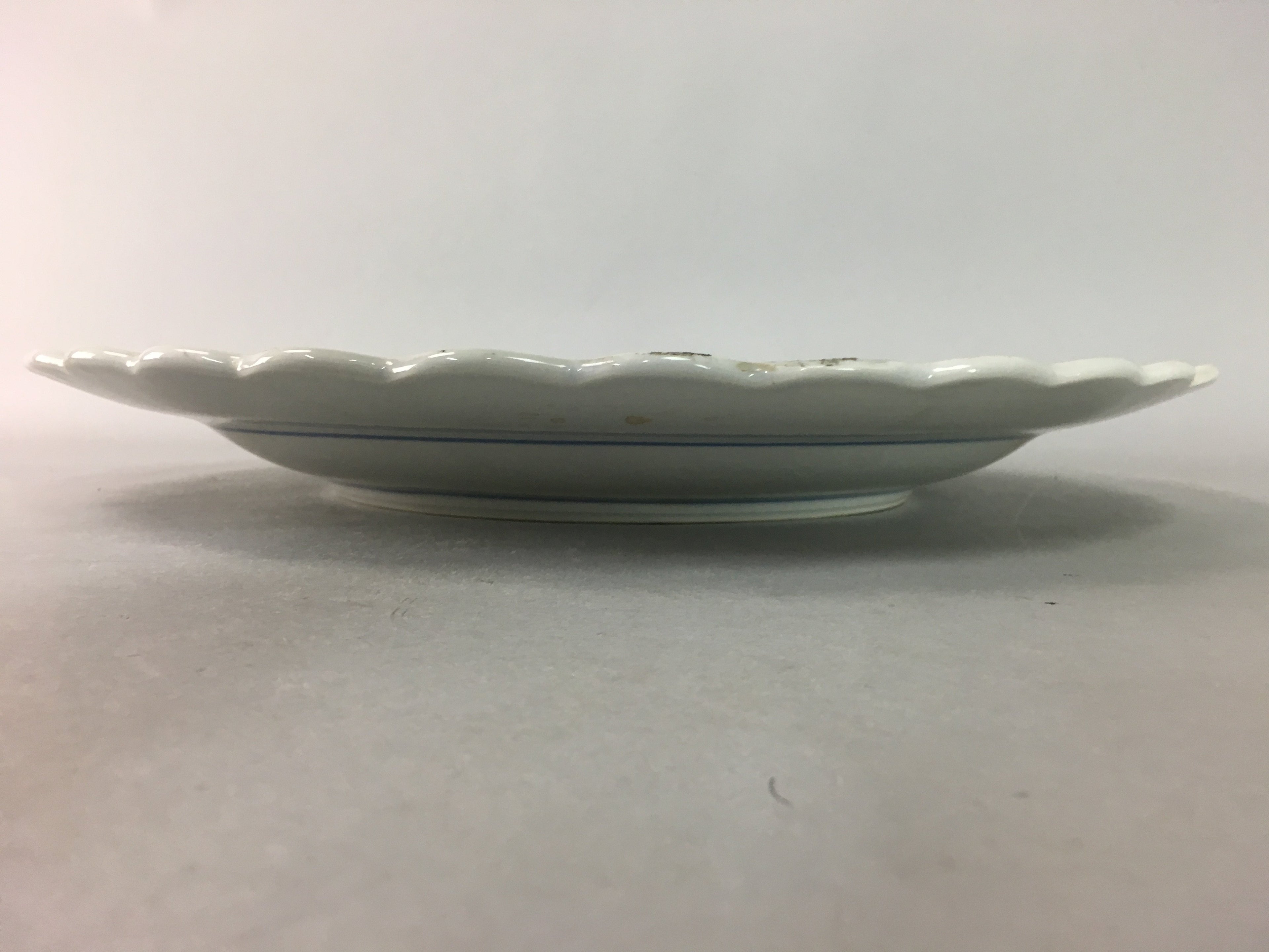 Japanese Porcelain Serving Plate Charger Vtg Centerpiece Floral Blue White PT806