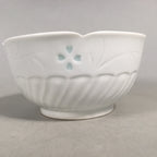 Japanese Porcelain Small Bowl Arita ware Vtg Kobachi White Floral Petal QT106
