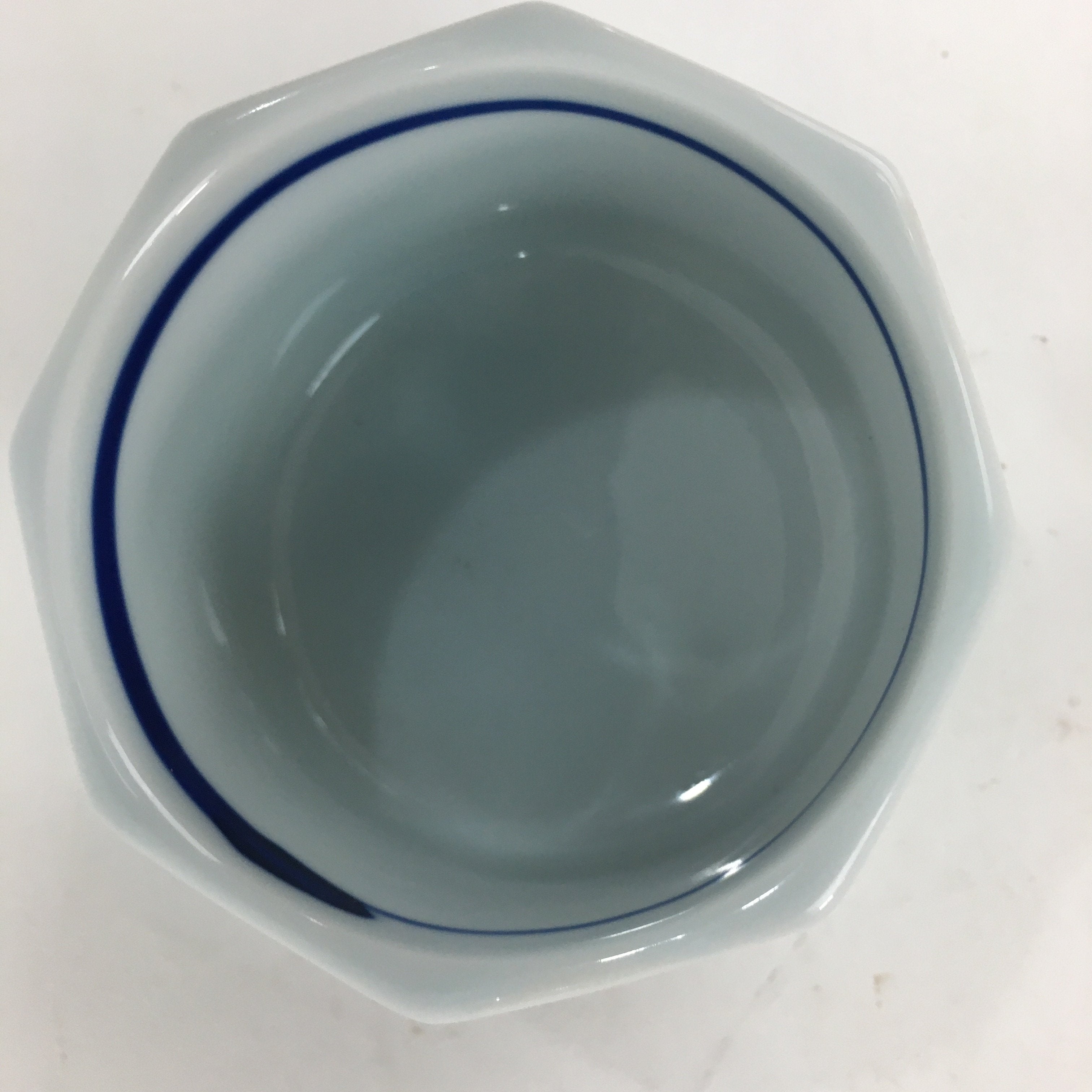 Japanese Porcelain Small Bowl Kobachi Vtg Octagon Shape Blue Red Radish PP676