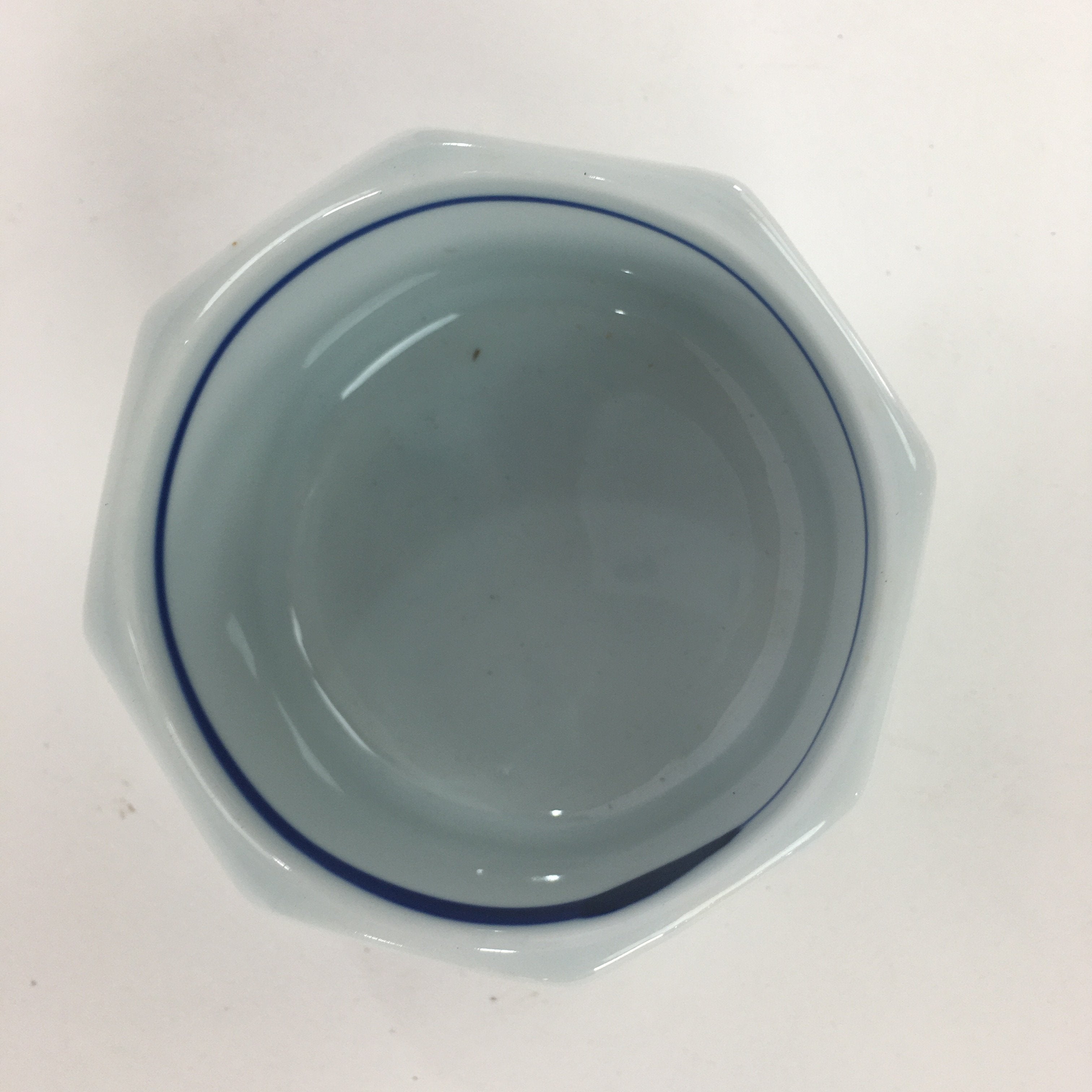 Japanese Porcelain Small Bowl Kobachi Vtg Octagon Shape Blue Red Radish PP703