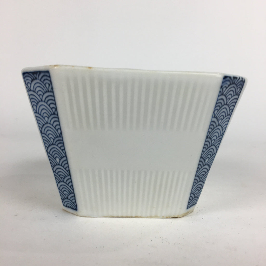 Japanese Porcelain Small Bowl Vtg Kobachi Blue Sometsuke White Flower Pattern PP