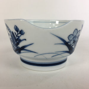 Japanese Porcelain Small Bowl Vtg Kobachi Blue White Flower Sometsuke QT117