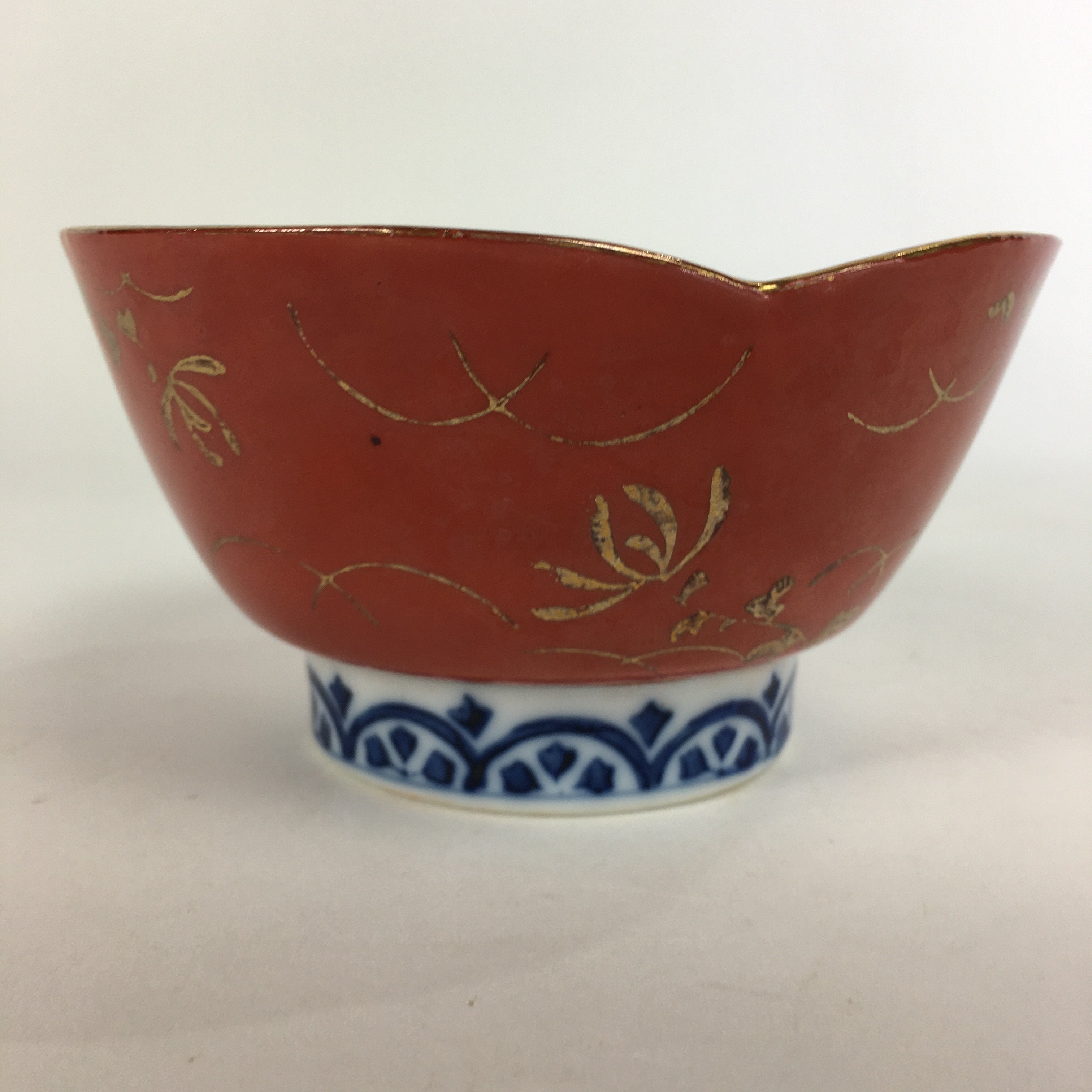 Japanese Porcelain Small Bowl Vtg Kobachi Red White Sometsuke Flower Pattern PP5